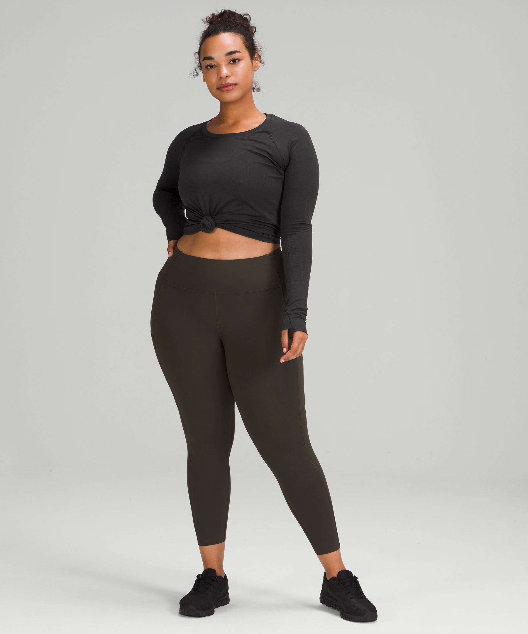 Lululemon Women's Uncovered Long Sleeve Crop Top in Black Size US 4