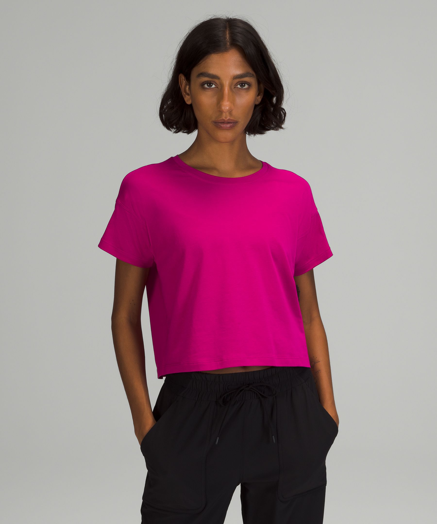 Lululemon Cates T-shirt In Ripened Raspberry