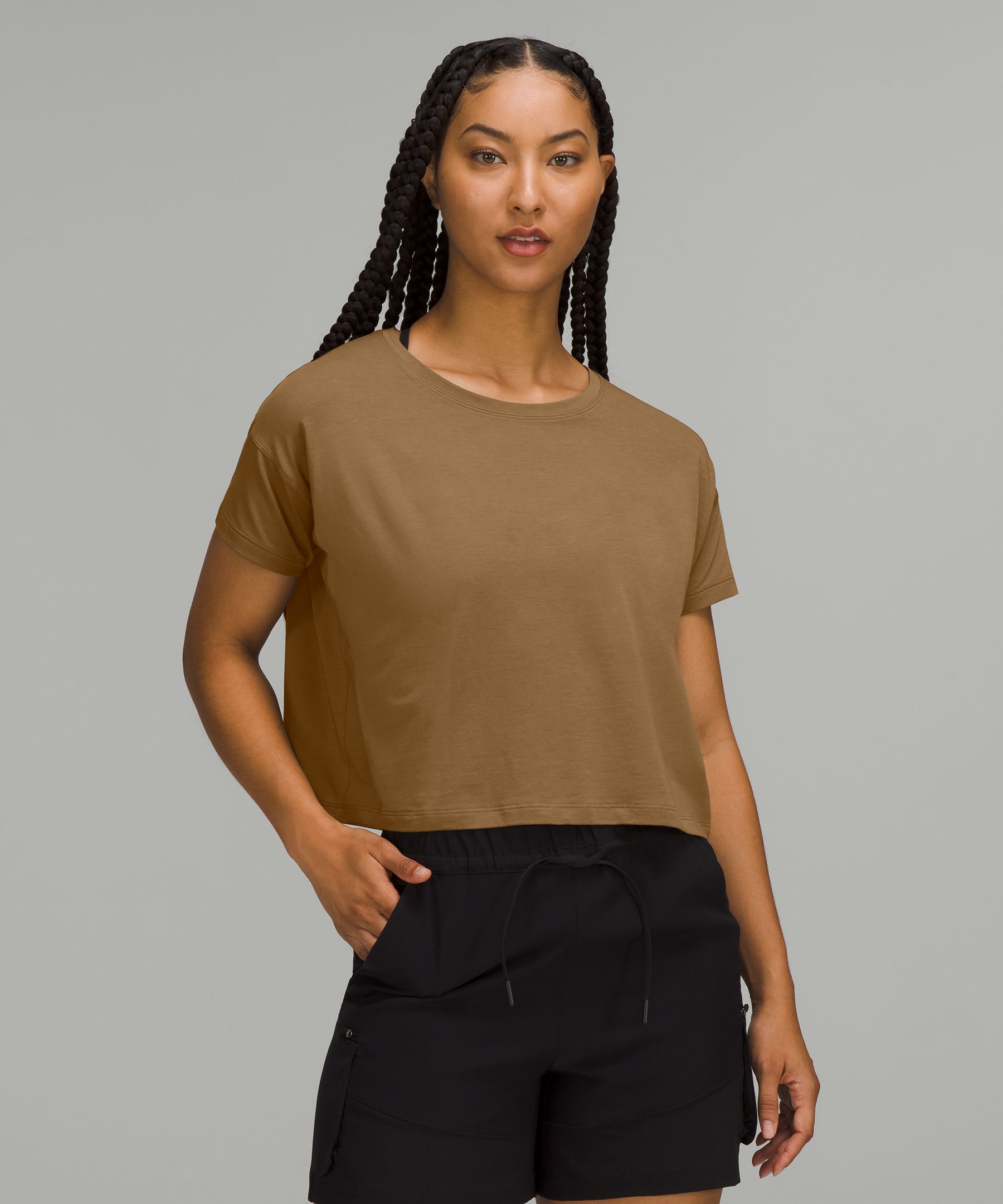 Lululemon Cates T-shirt