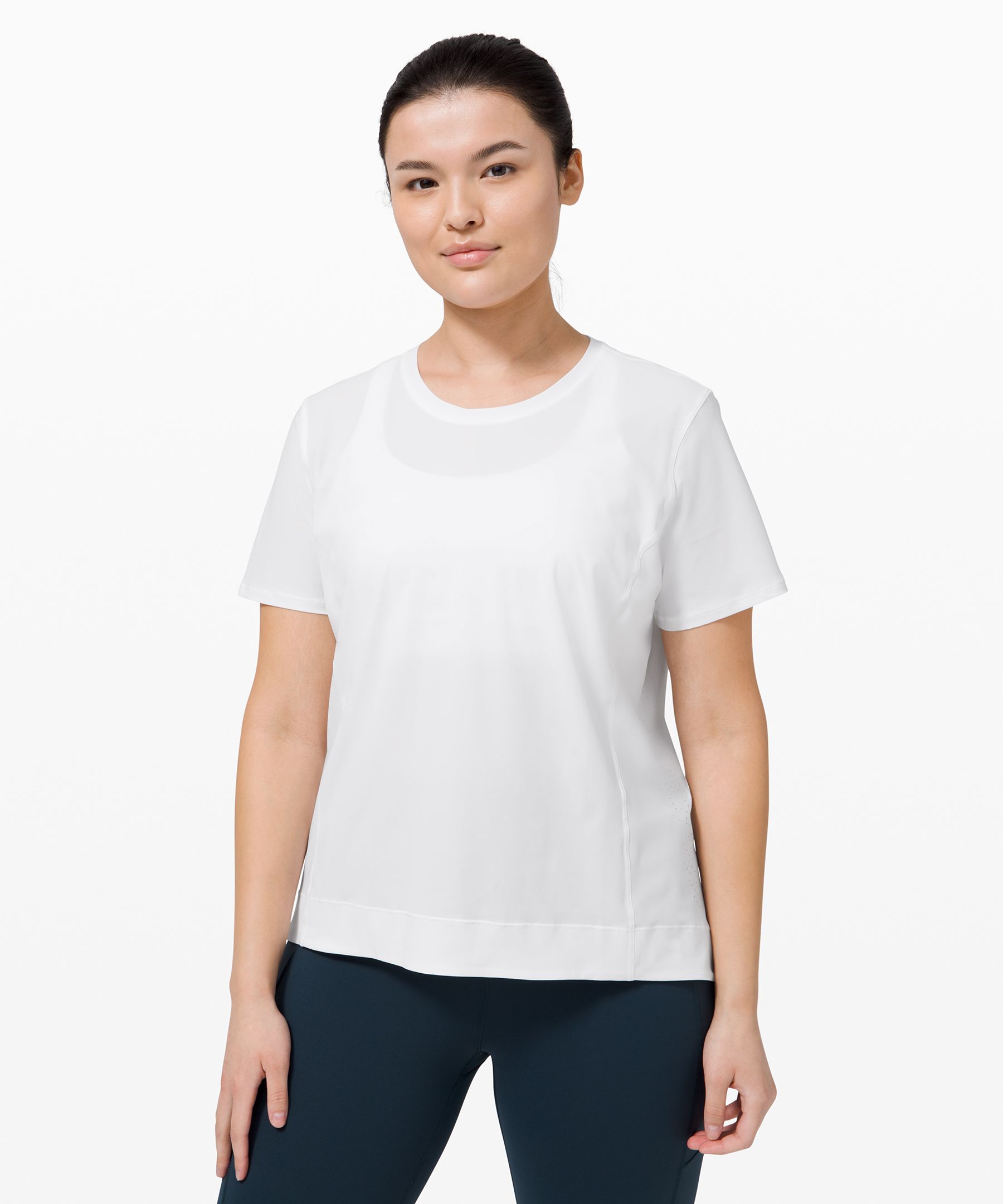 Requesting try on pics if anyone has the Softstreme Gathered T-shirt!! Or  reviews regarding fit : r/lululemon