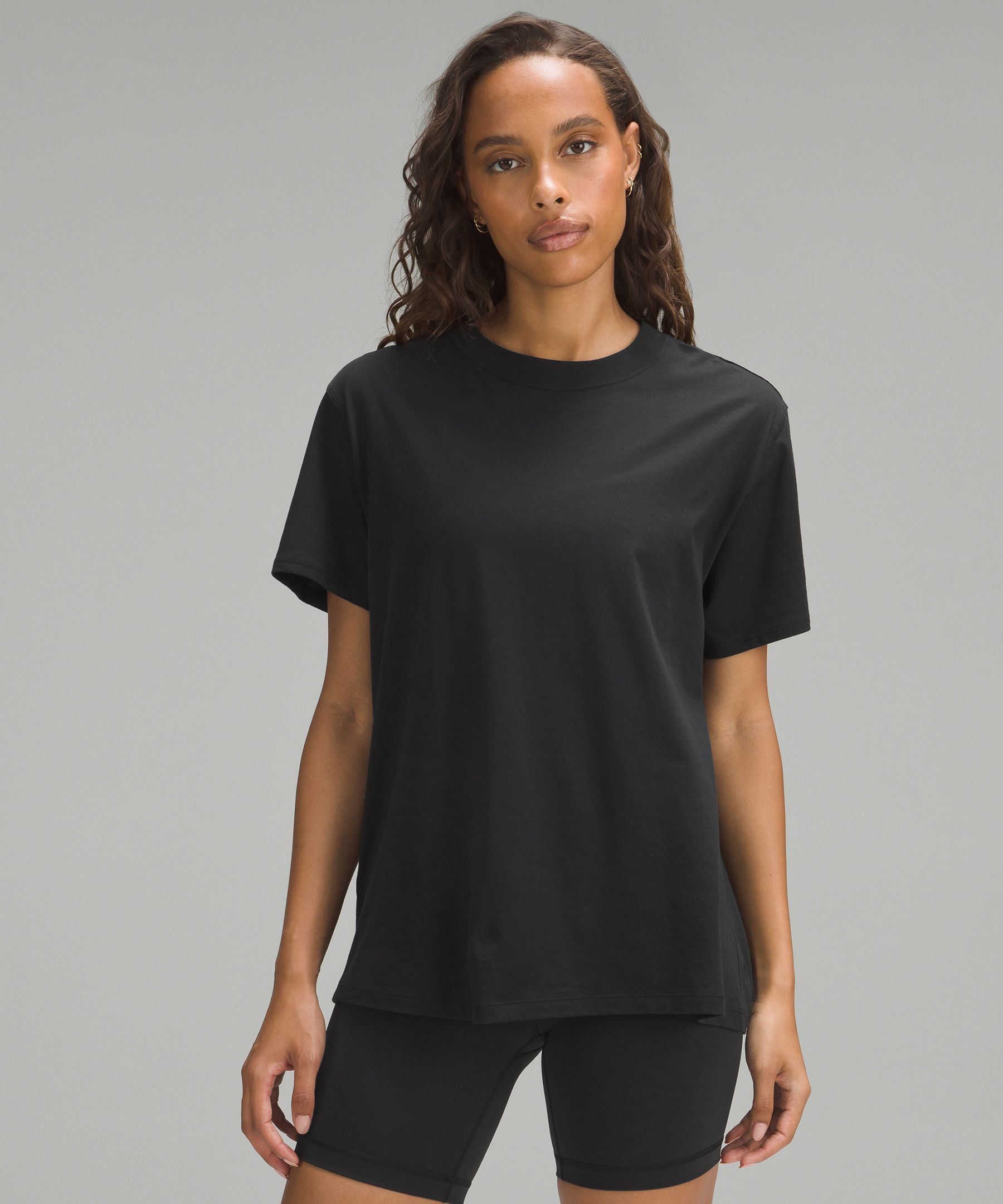 lululemon tee shirts