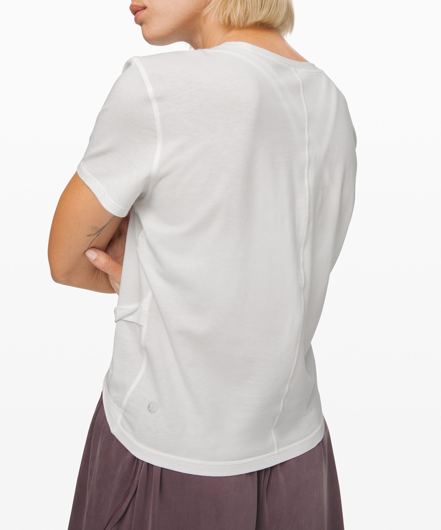 Do the Twist Crop Tee | ショートスリーブ | Lululemon JP