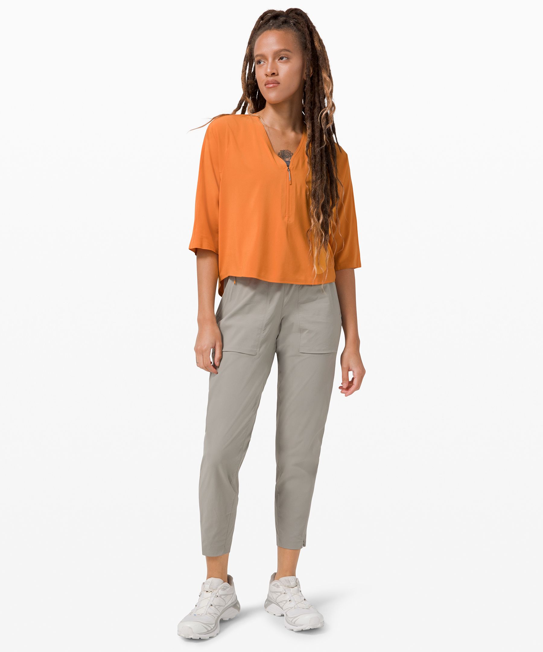Sarala Shirt *lululemon lab | Tシャツ | Lululemon JP