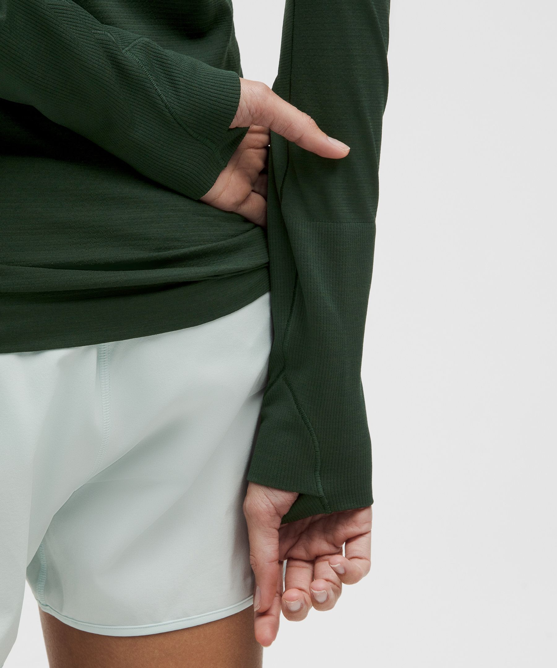 Swiftly Tech Long-Sleeve Shirt 2.0 *Hip Length | Women's