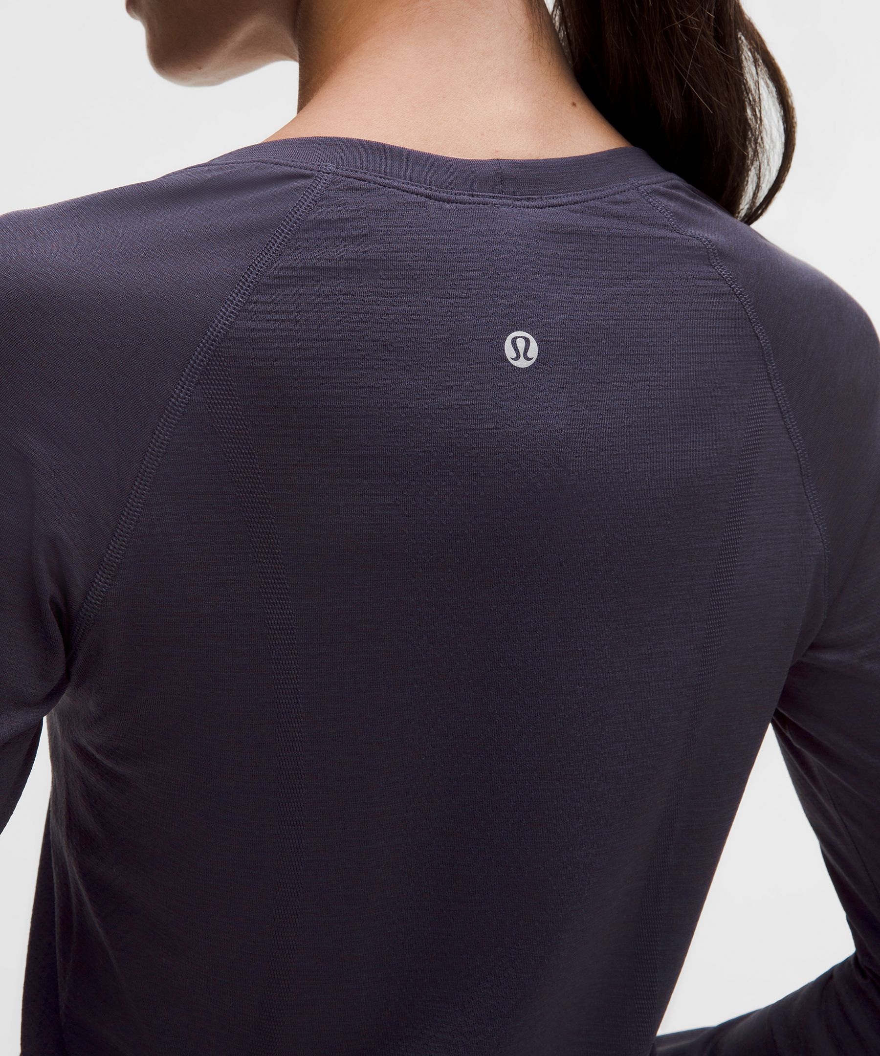 Swiftly Tech Long-Sleeve Shirt 2.0 *Hip Length