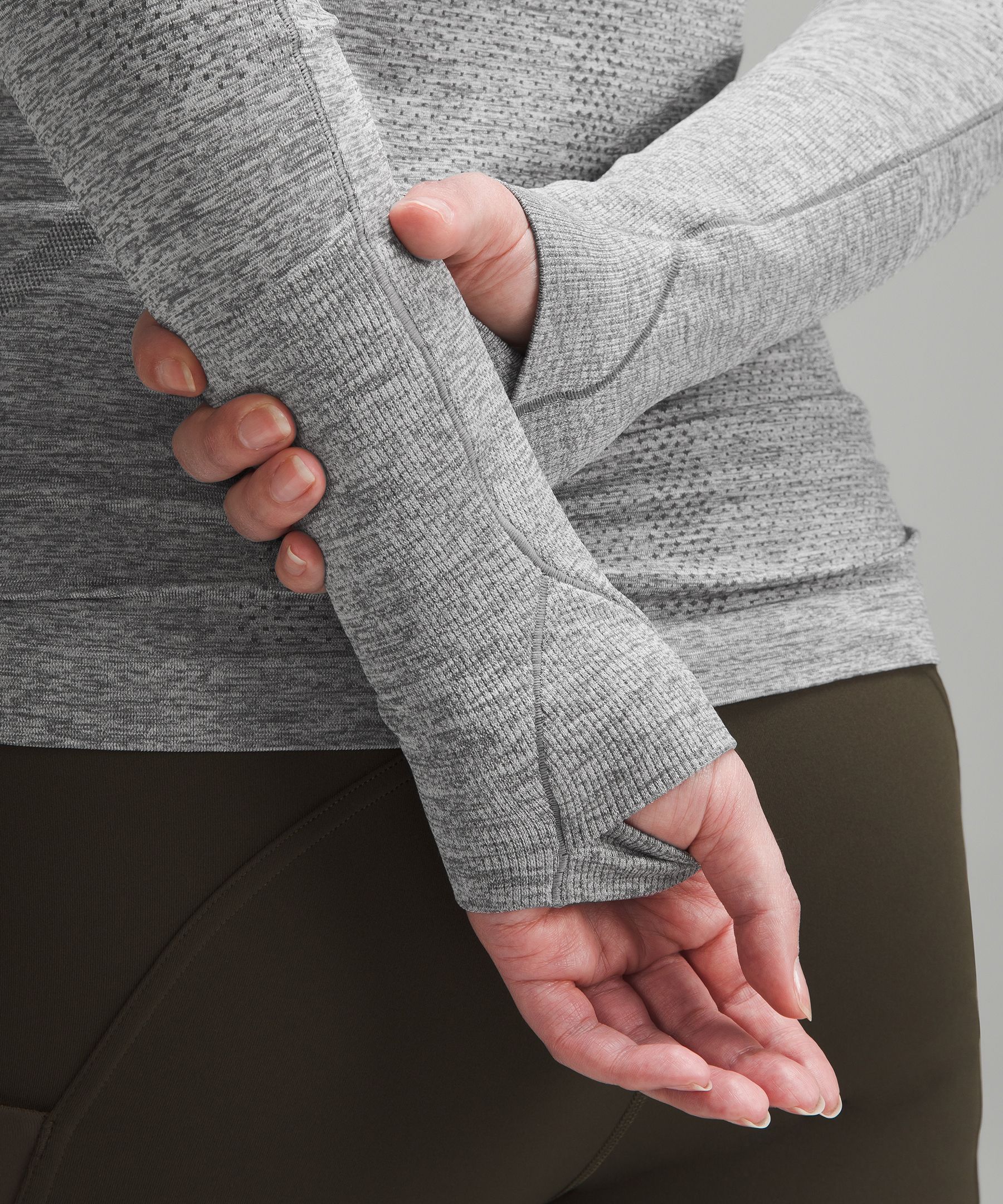 Swiftly Tech Long-Sleeve Shirt 2.0 *Hip Length | Women's Long
