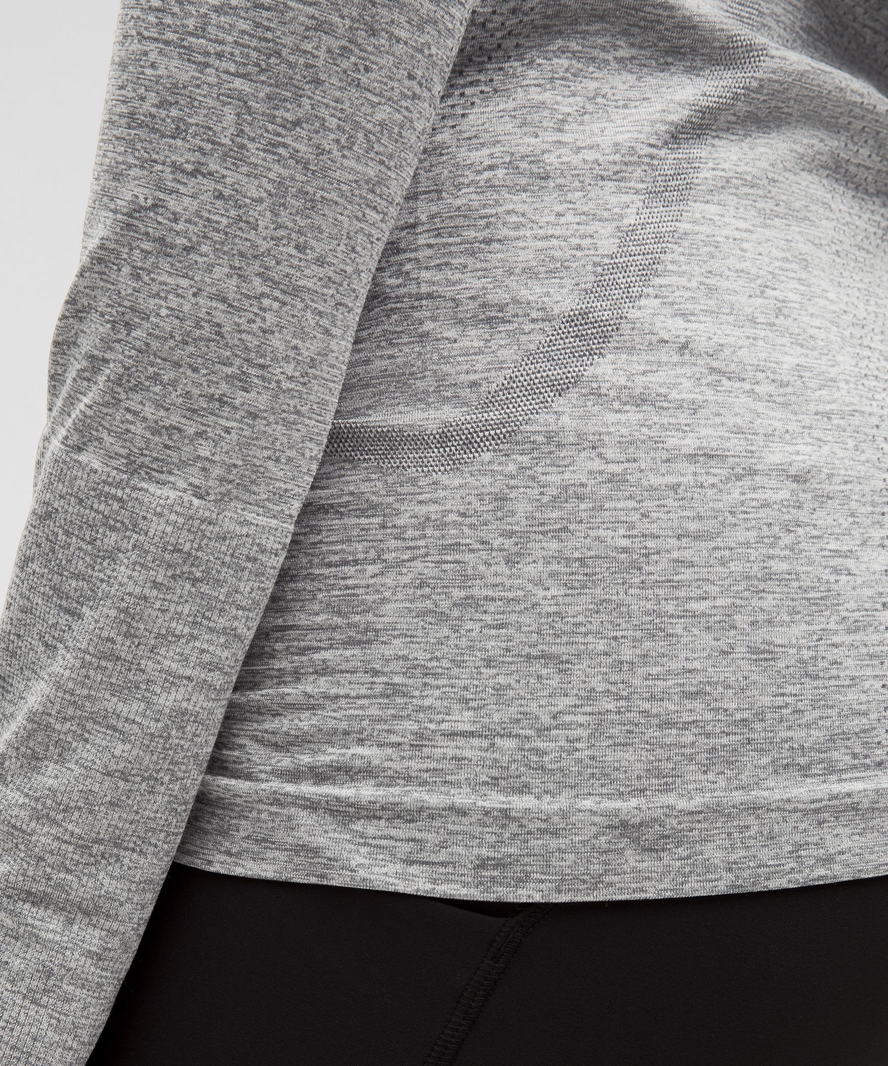 Stay stylish and comfortable with the Lululemon Swiftly Tech Long Sleeve 2.0