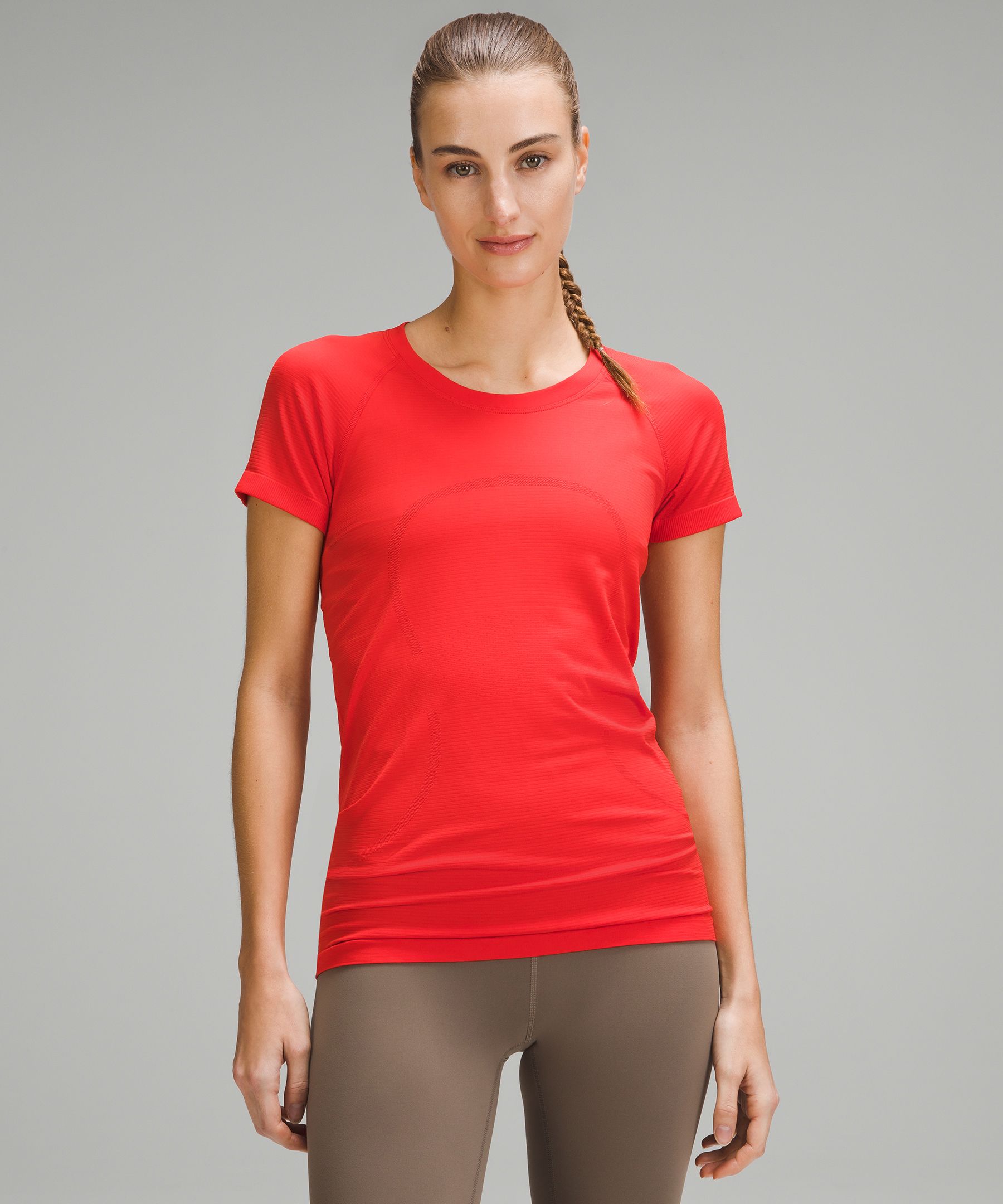 NEW Women Lululemon Swiftly Tech Short Sleeve 2.0 Love Red Size 6 & 8