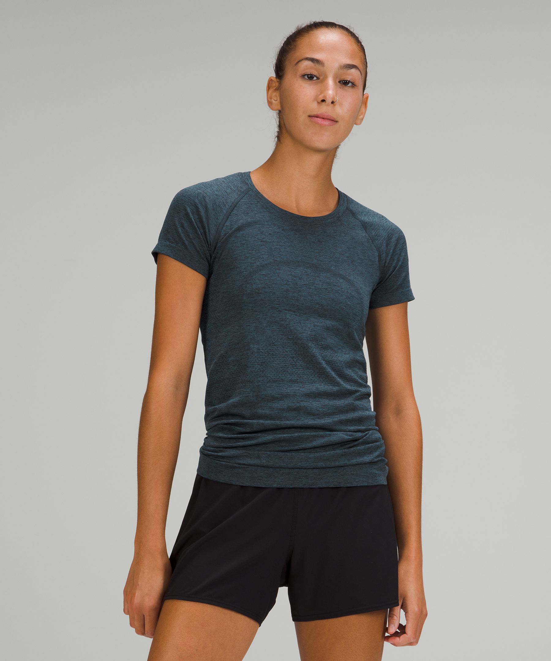 Lululemon Swiftly Tech Short Sleeve Crew - Black / Sapphire Blue - lulu  fanatics