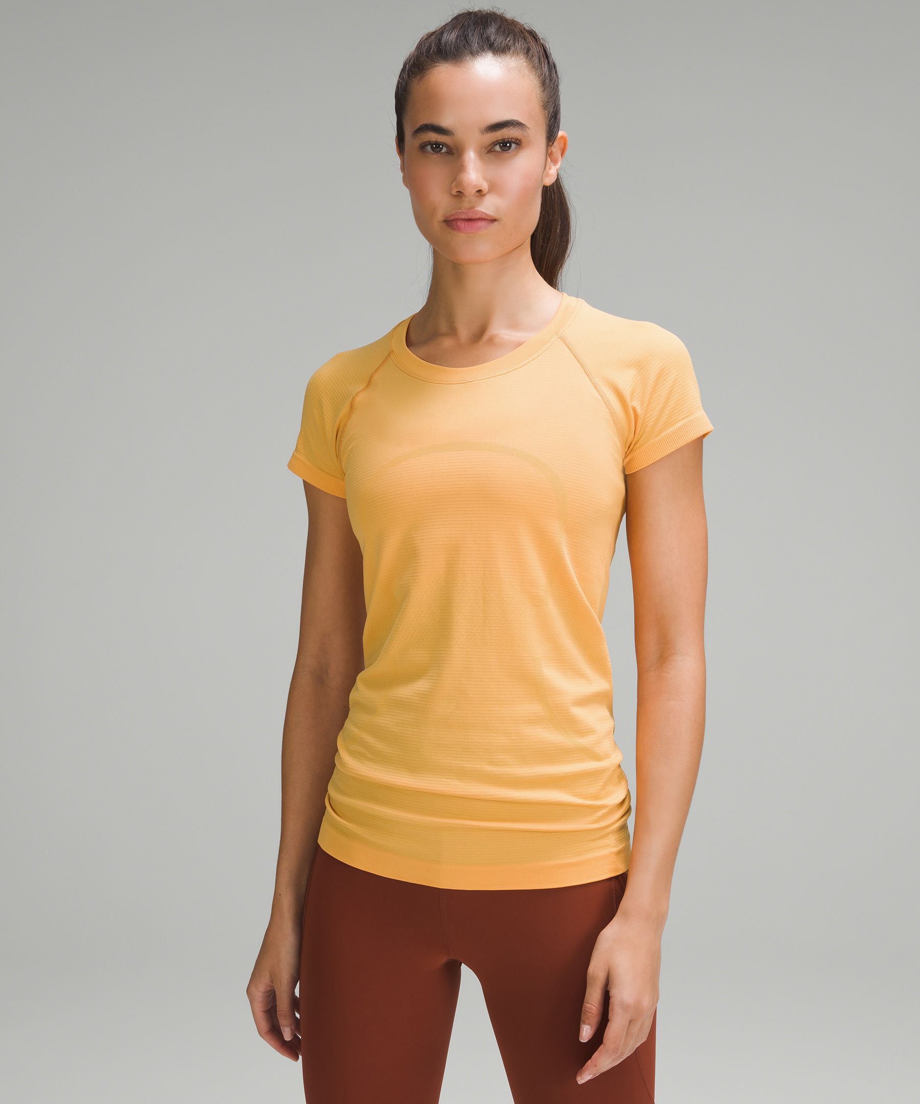 Swiftly Tech Short-Sleeve Shirt 2.0 | Women's Short Sleeve Shirts & Tee's | lululemon