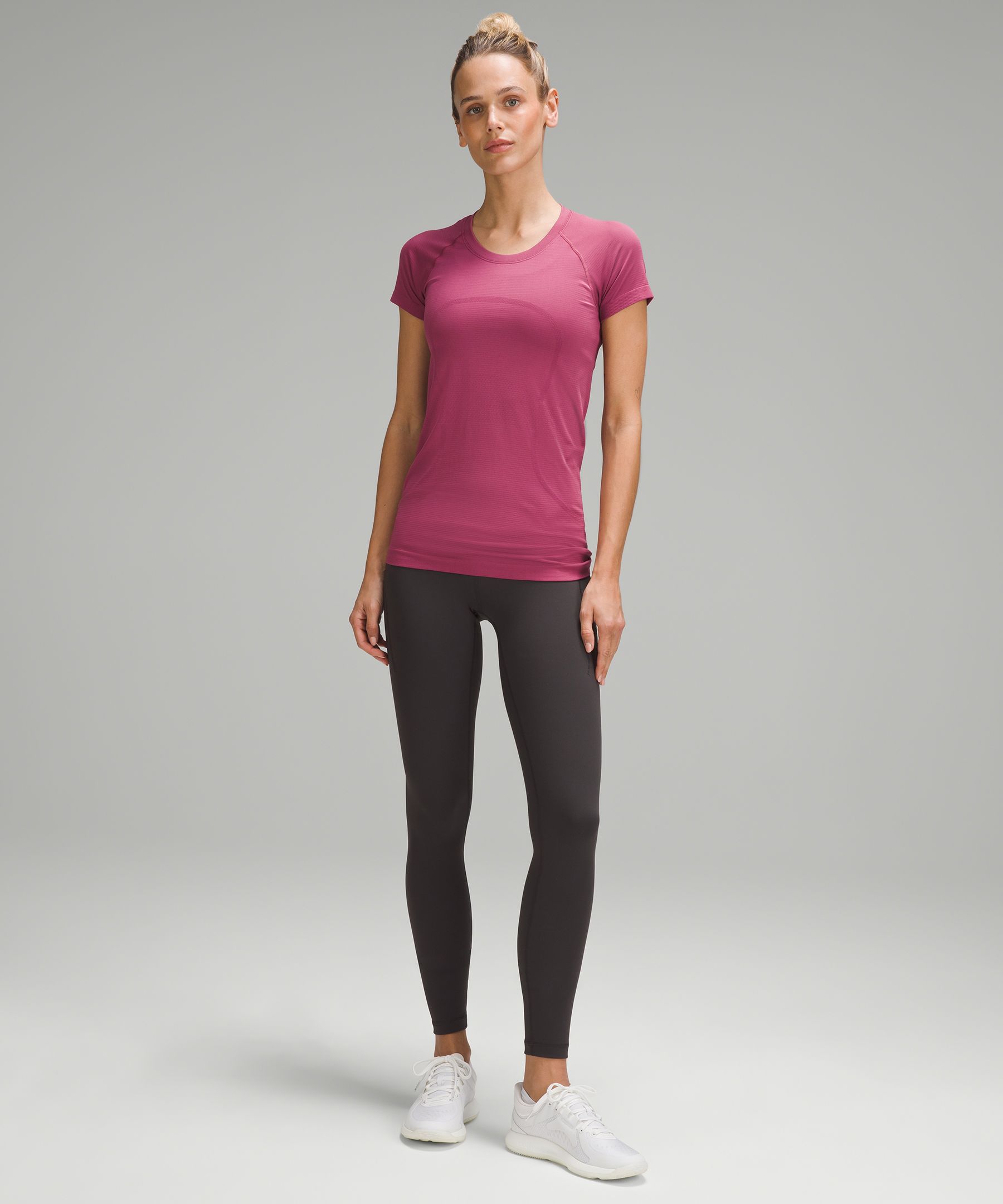 Swiftly Tech Short-Sleeve Shirt 2.0, Women's Short Sleeve Shirts & Tee's