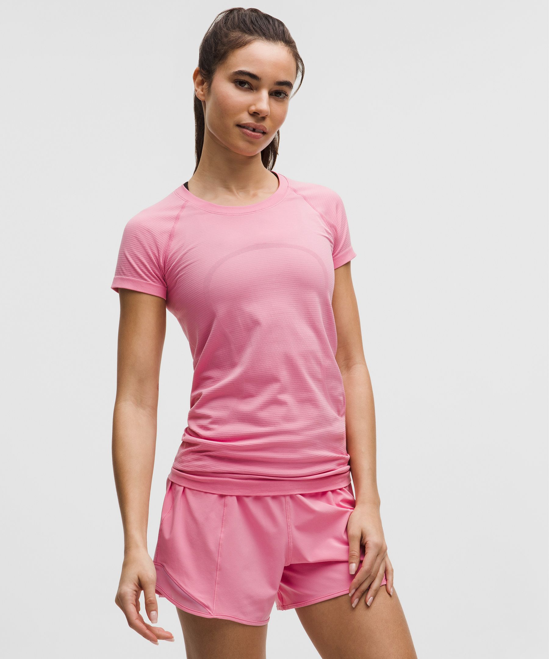 lululemon – Women’s Swiftly Tech Short-Sleeve Shirt 2.4 Hip Length – Color Pink – Size 4