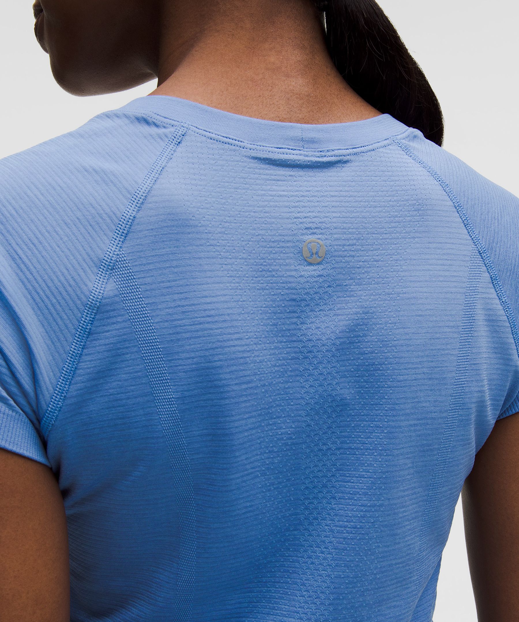 Swiftly Tech Short-Sleeve Shirt 2.0 *Hip Length