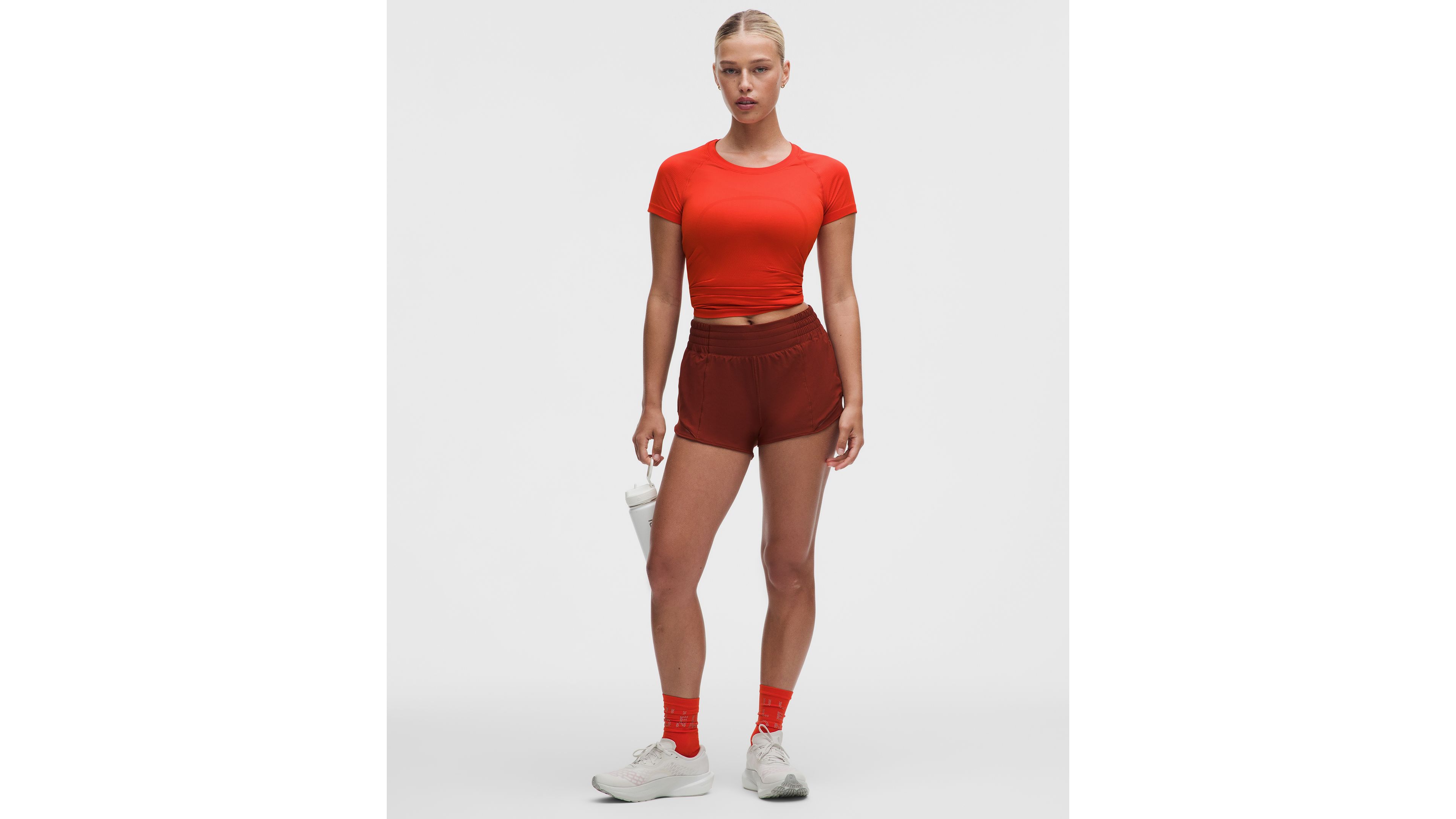 Swiftly Tech Short-Sleeve Shirt 2.0 *Hip Length