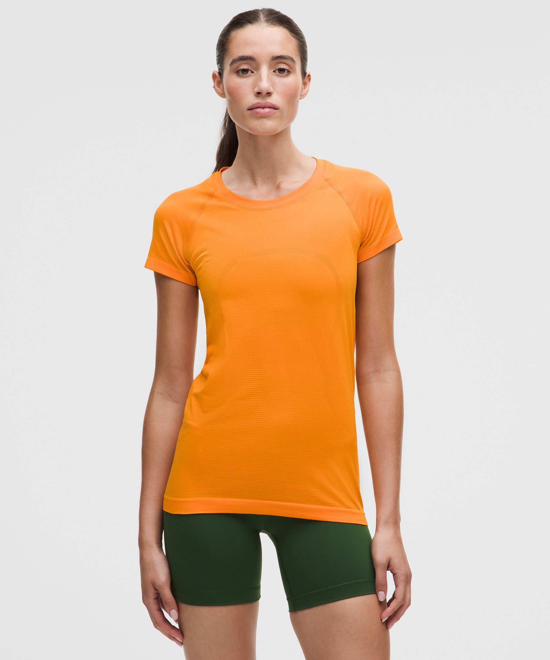Swiftly Tech Short-Sleeve Shirt 2.0 *Hip Length