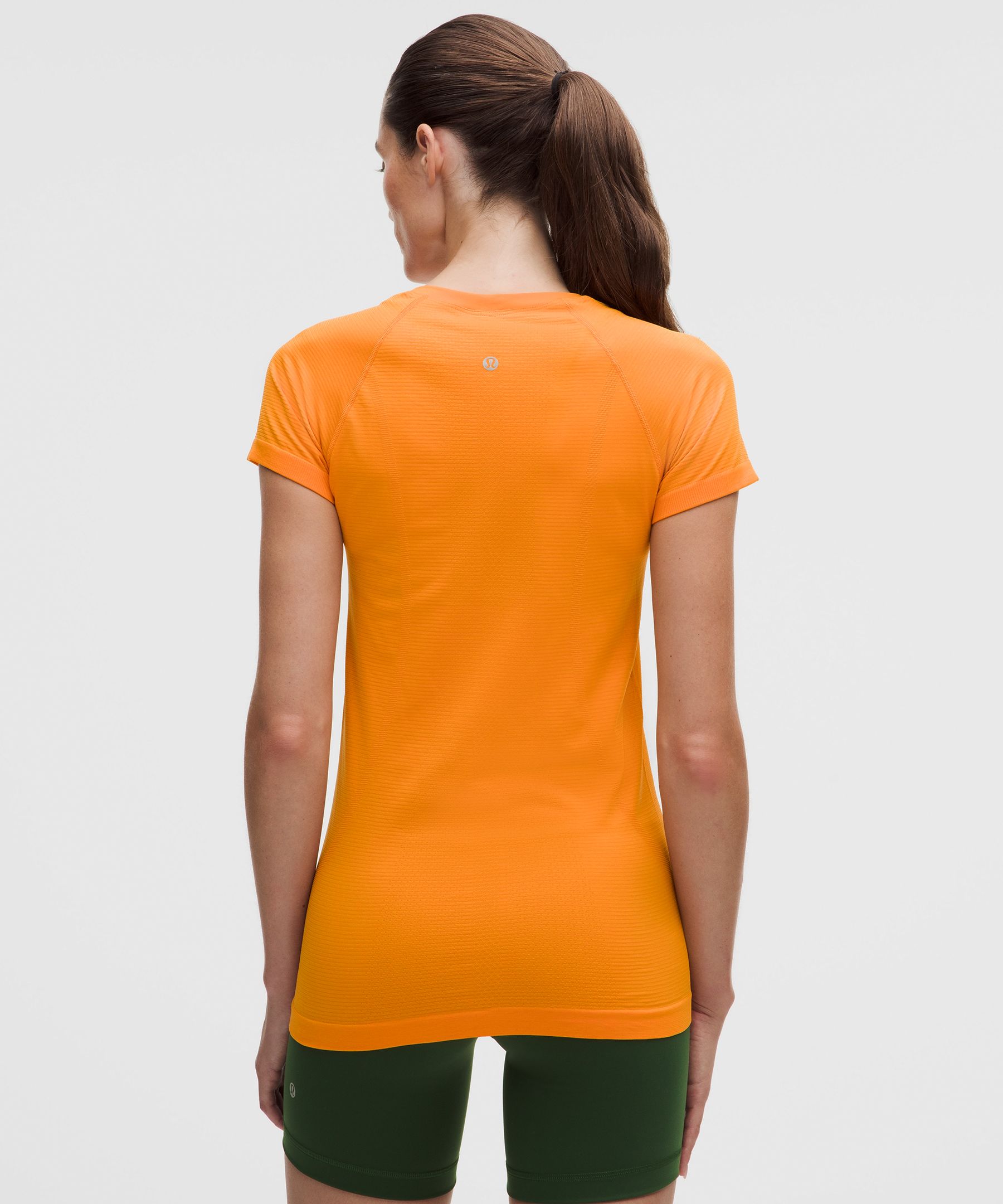 Swiftly Tech Short-Sleeve Shirt 2.0 *Hip Length