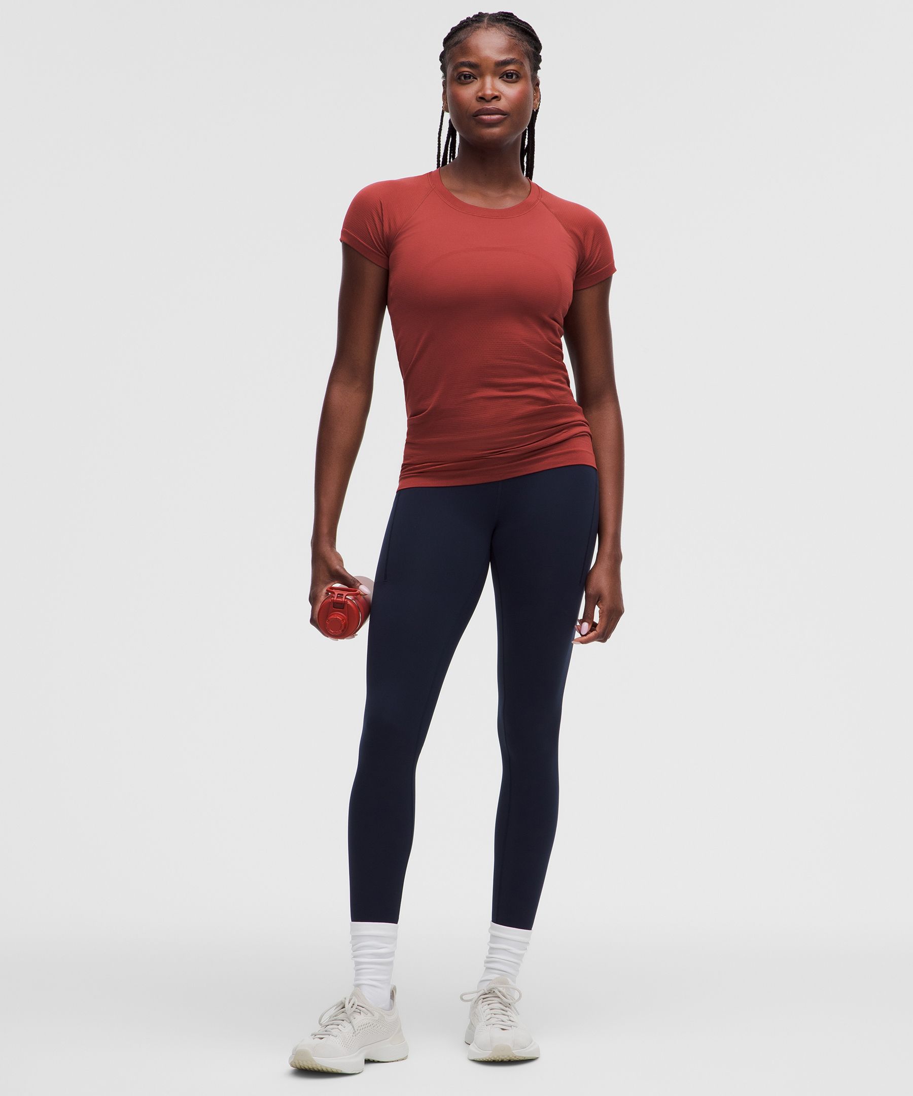 Swiftly Tech Short-Sleeve Shirt 2.0 *Hip Length | Women's Short