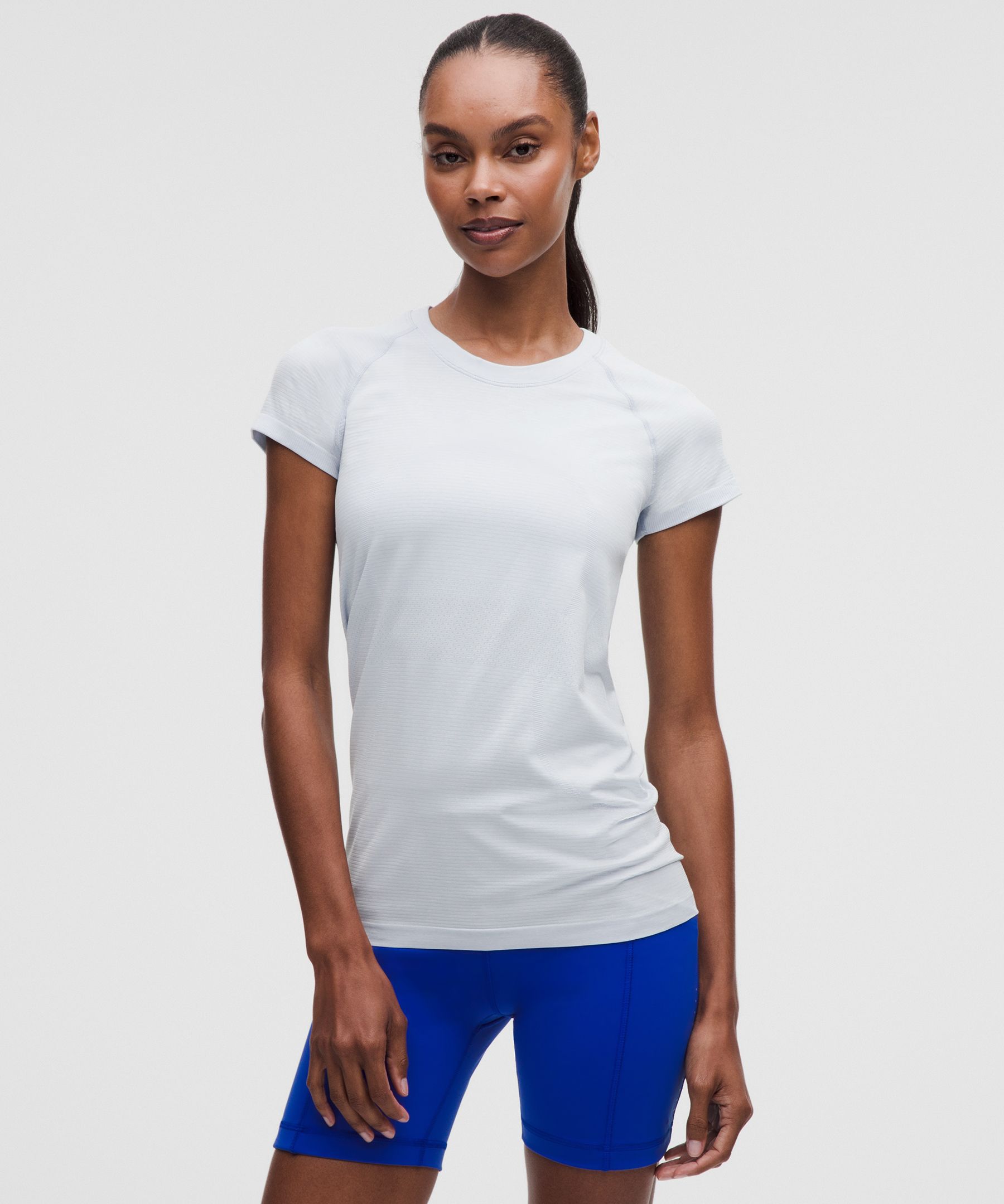 Swiftly Tech Short-Sleeve Shirt 2.0 *Hip Length | Women's Short