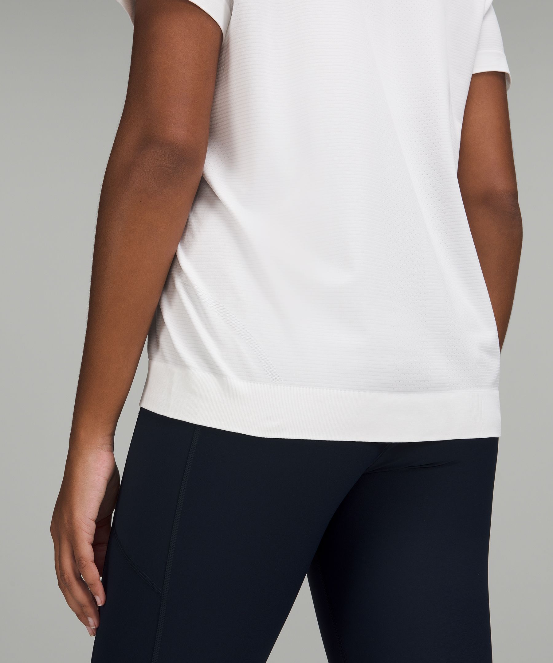 Lululemon Swiftly Breathe Short Sleeve *Squad - Serene Blue