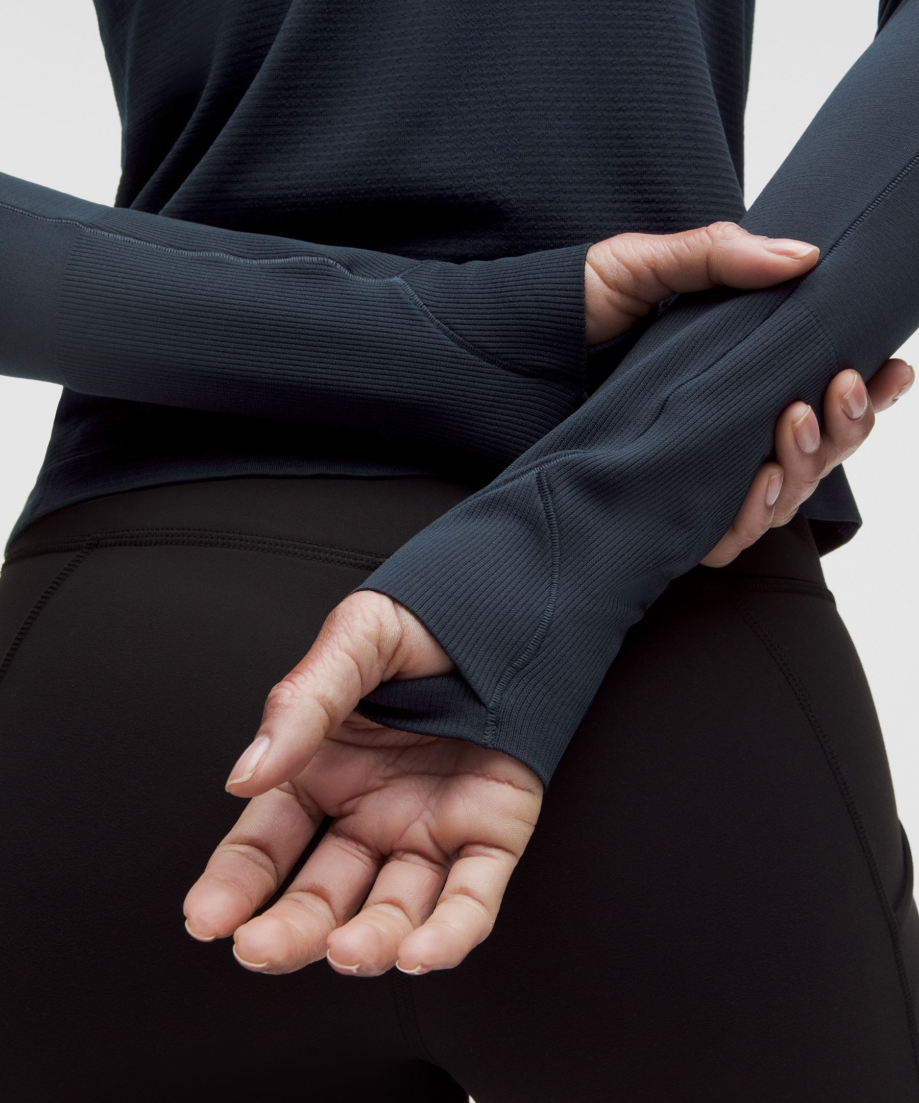 Haut manches longues Swiftly Tech&nbsp;2.0 *Longueur taille