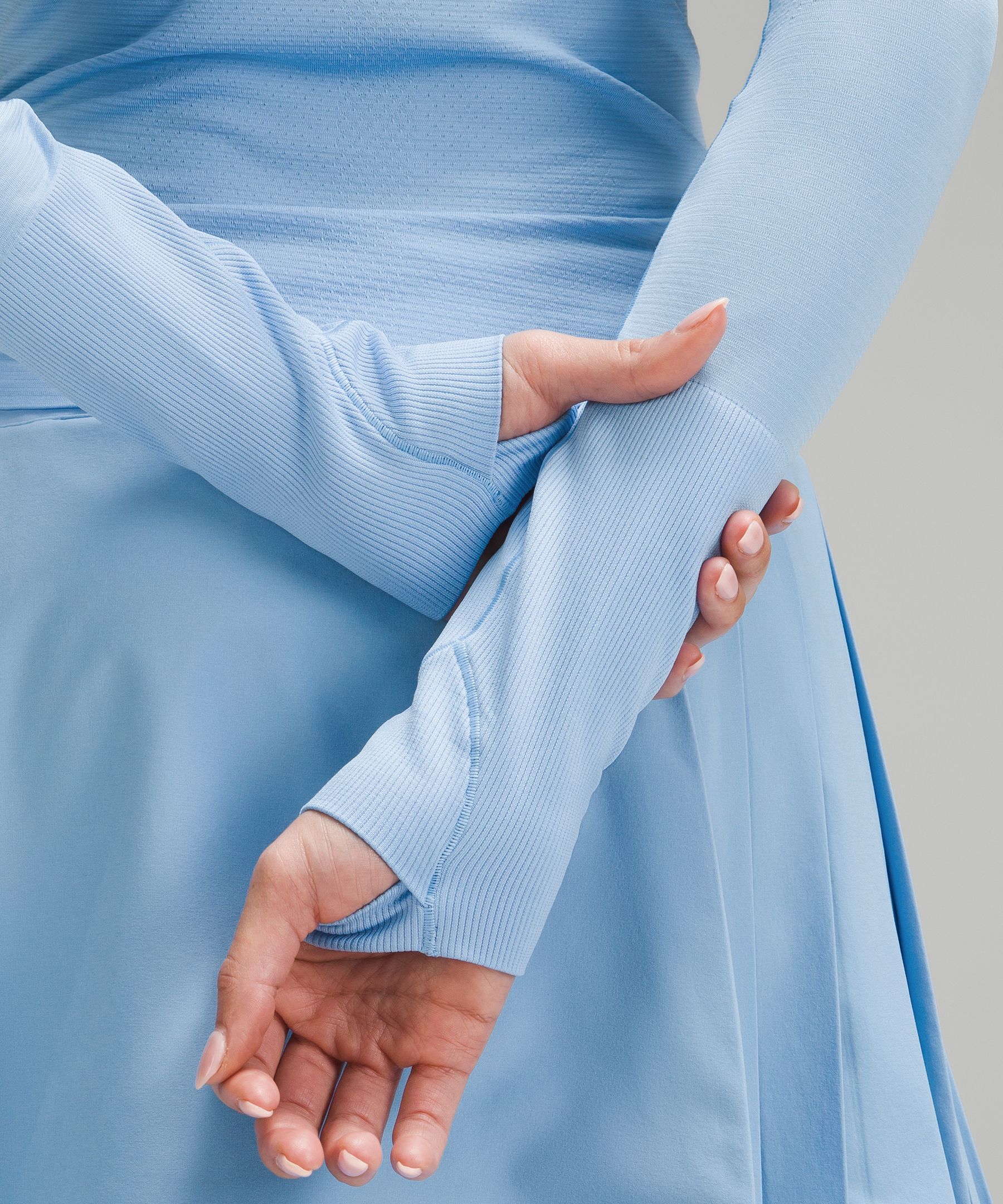 Swiftly Tech Long-Sleeve Shirt 2.0 *Waist Length