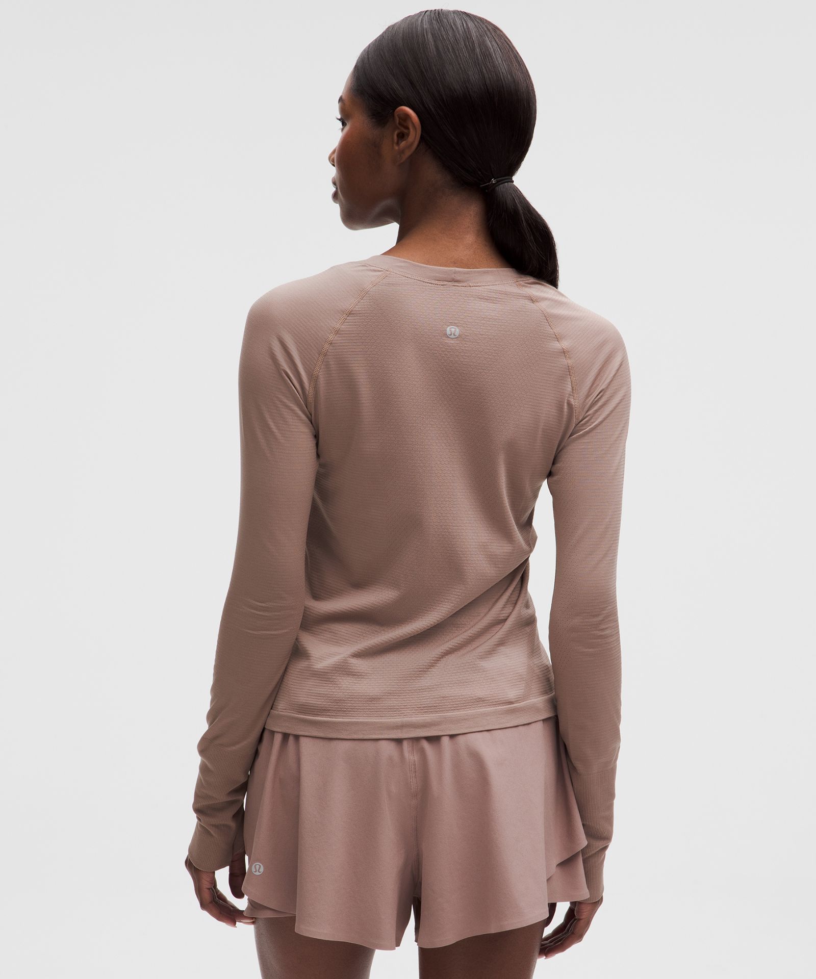 Женский лонгслив Lululemon Swiftly Tech 2.0 — фото 3