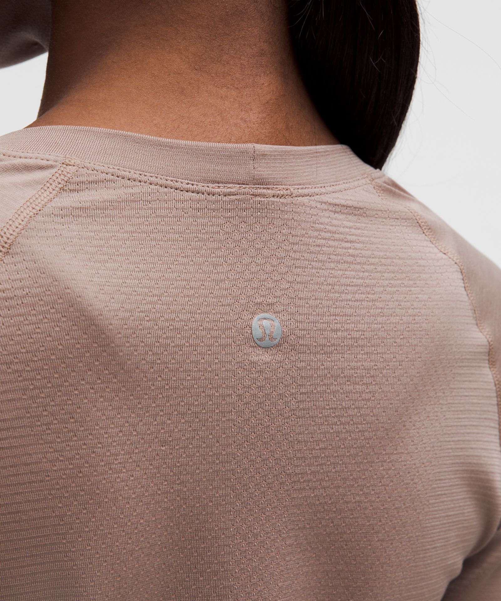 Женский лонгслив Lululemon Swiftly Tech 2.0 — фото 5