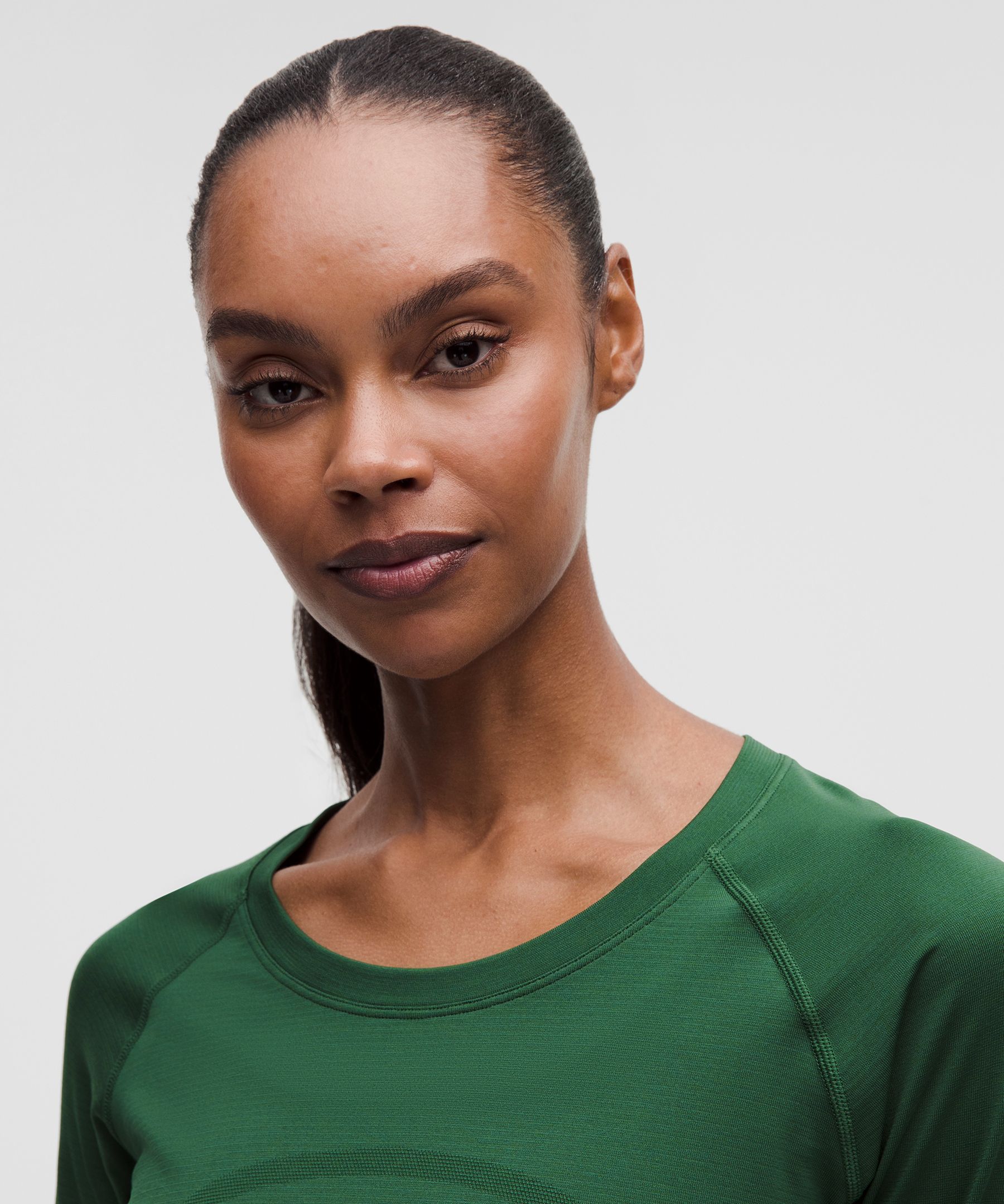 Swiftly Tech Long-Sleeve Shirt 2.0 *Waist Length