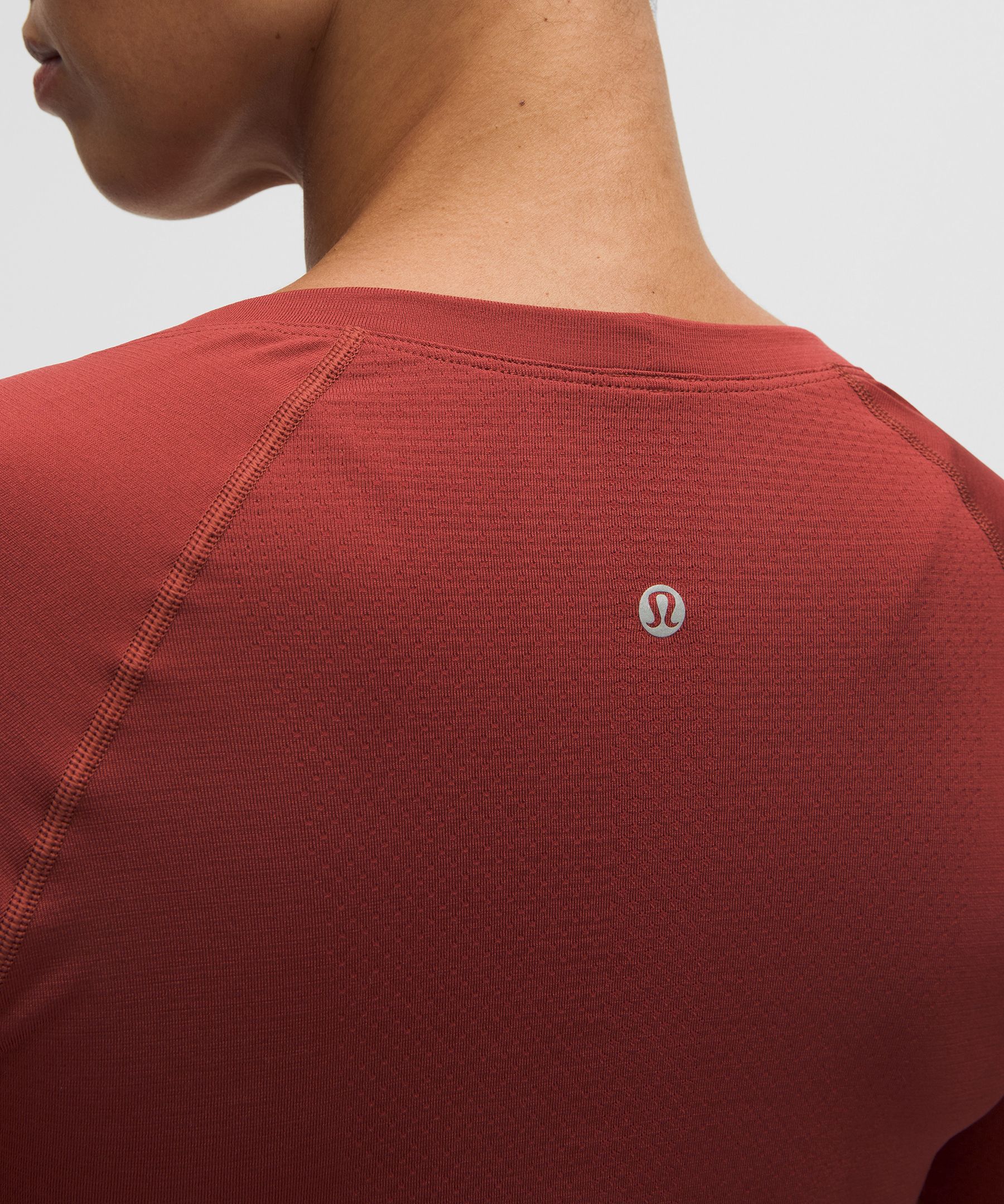 Swiftly Tech Long-Sleeve Shirt 2.0 *Waist Length