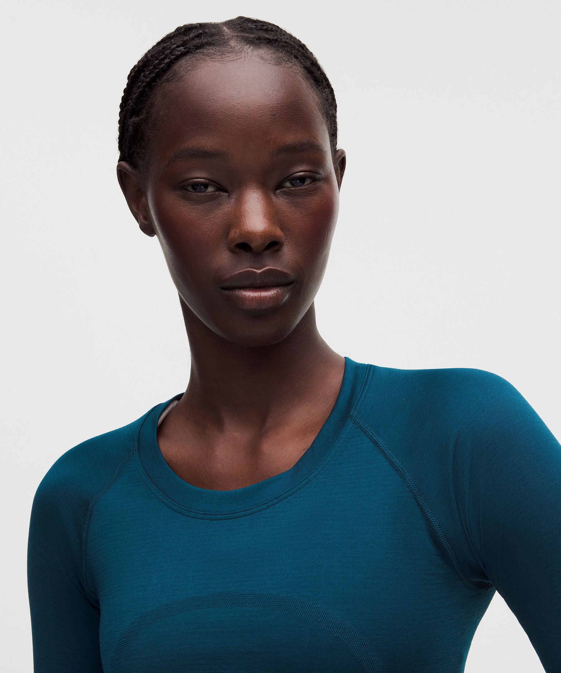 Swiftly Tech Long-Sleeve Shirt 2.0 *Waist Length