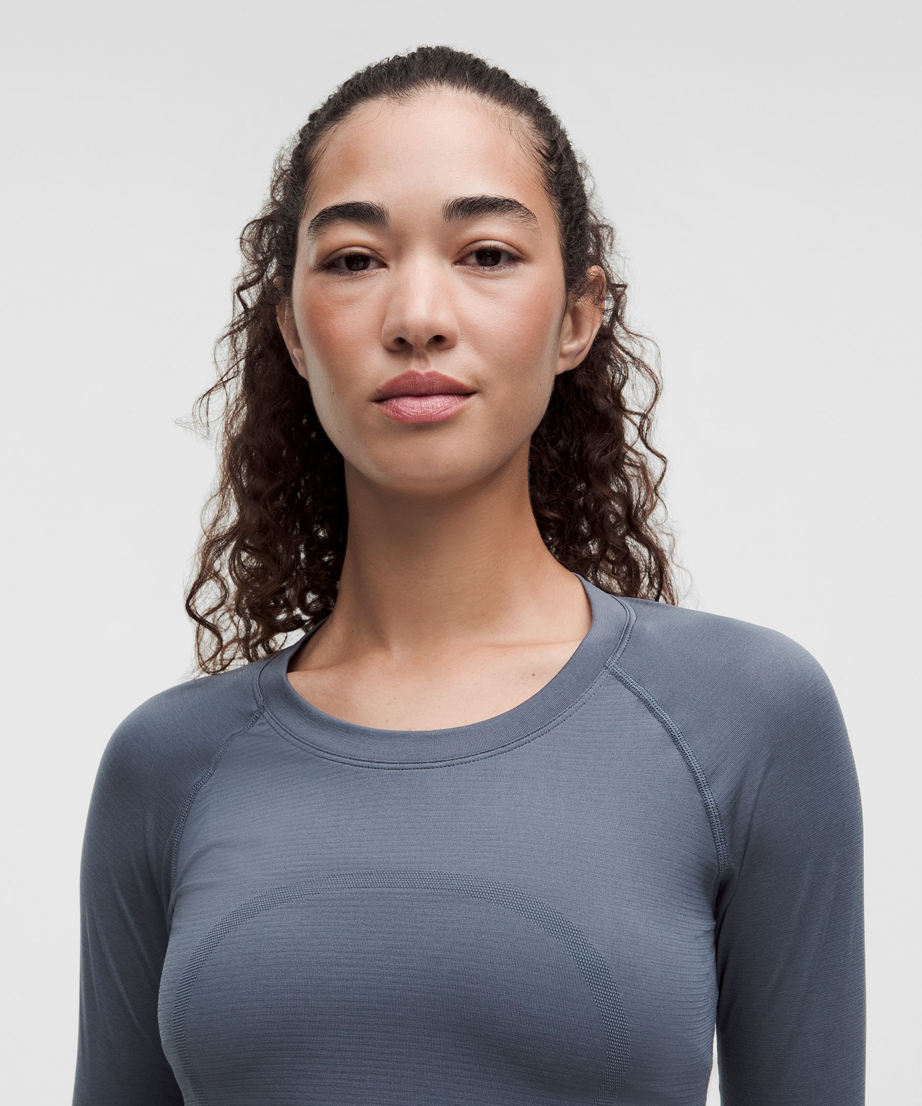 Swiftly Tech Long-Sleeve Shirt 2.0 *Waist Length