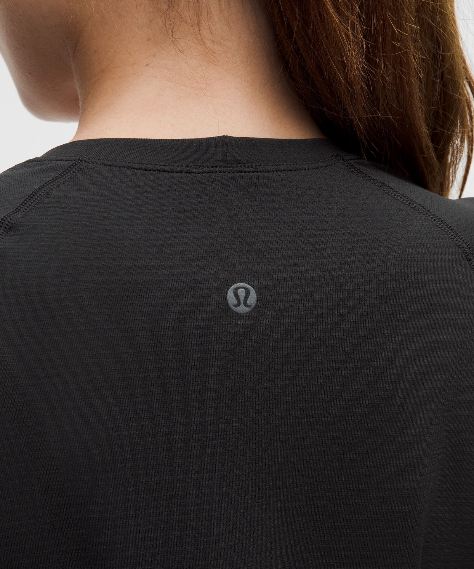 Женский лонгслив Lululemon Swiftly Tech 2.0 Waist Length — фото 5