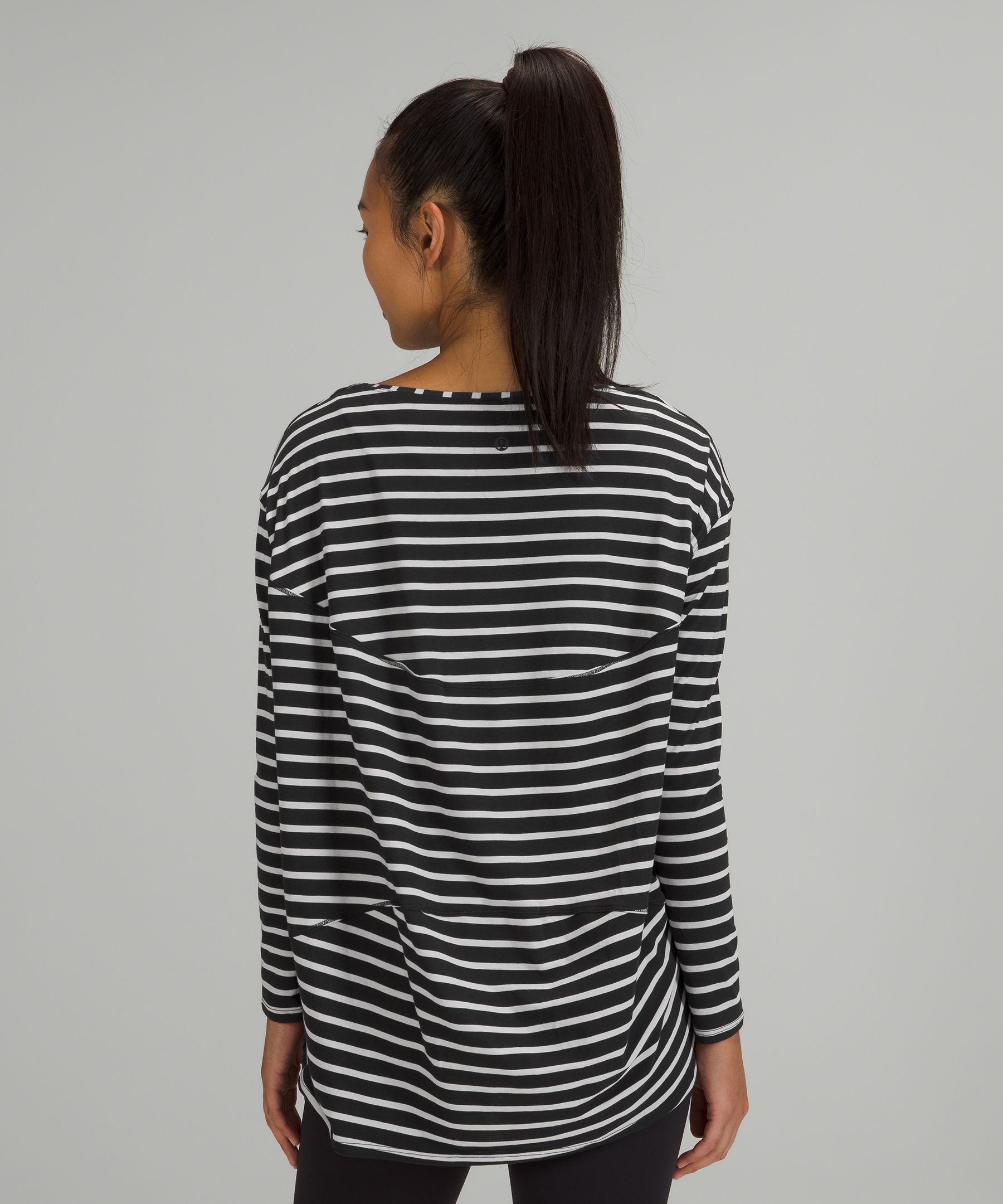 Lululemon Back In Action Long Sleeve Shirt. 1