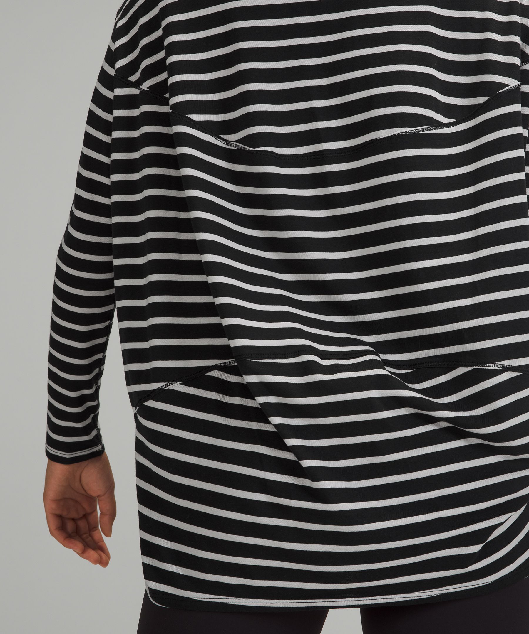 Lululemon Back In Action Long Sleeve Shirt. 5
