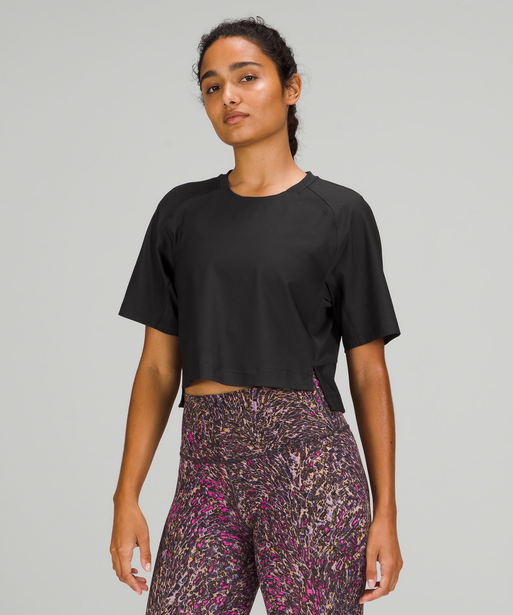 Mesh Back Cropped Train T-Shirt | T-Shirts | Lululemon UK