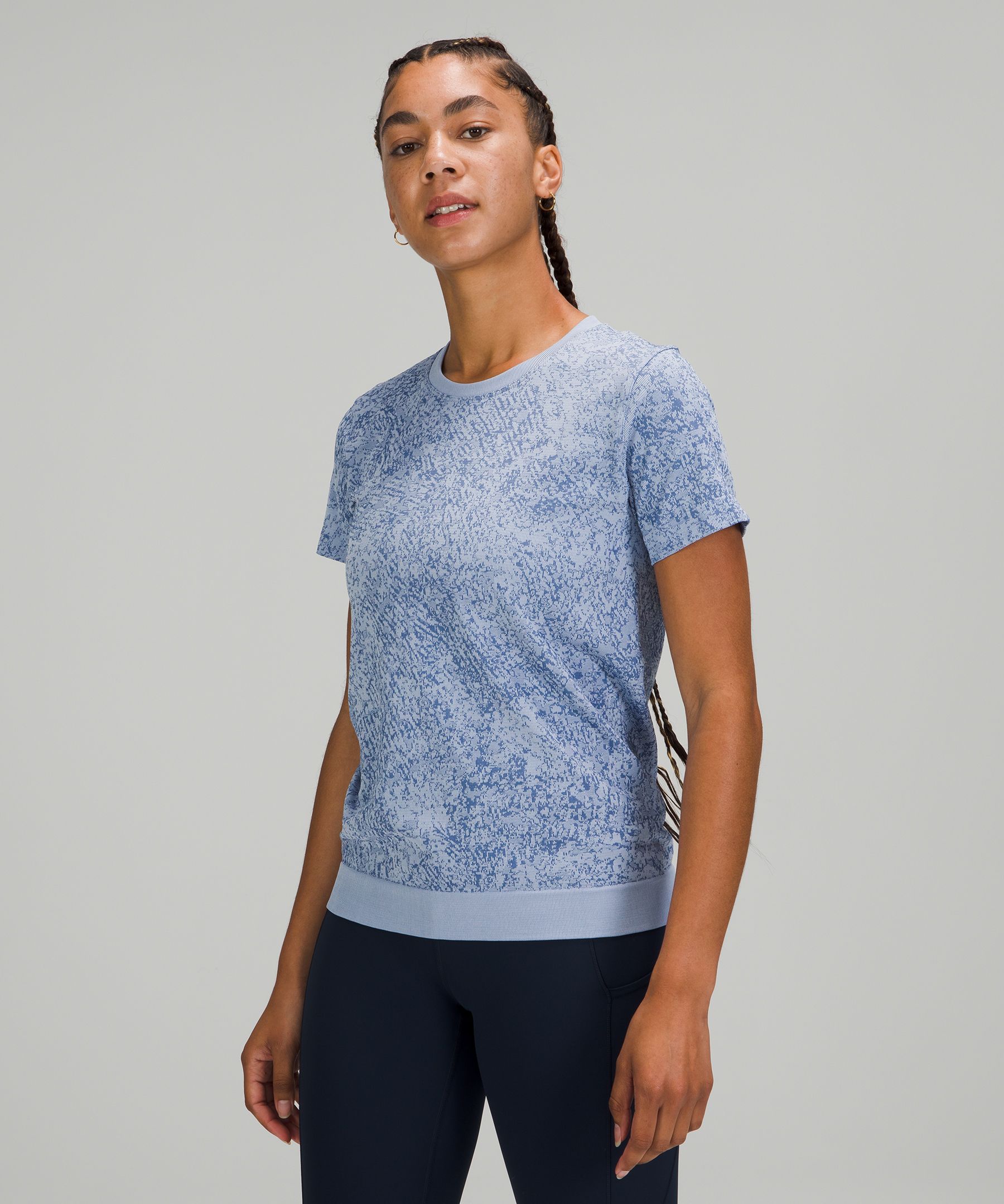 Lululemon Swiftly Breathe Short Sleeve In Floral Fauna Black/rhino Grey