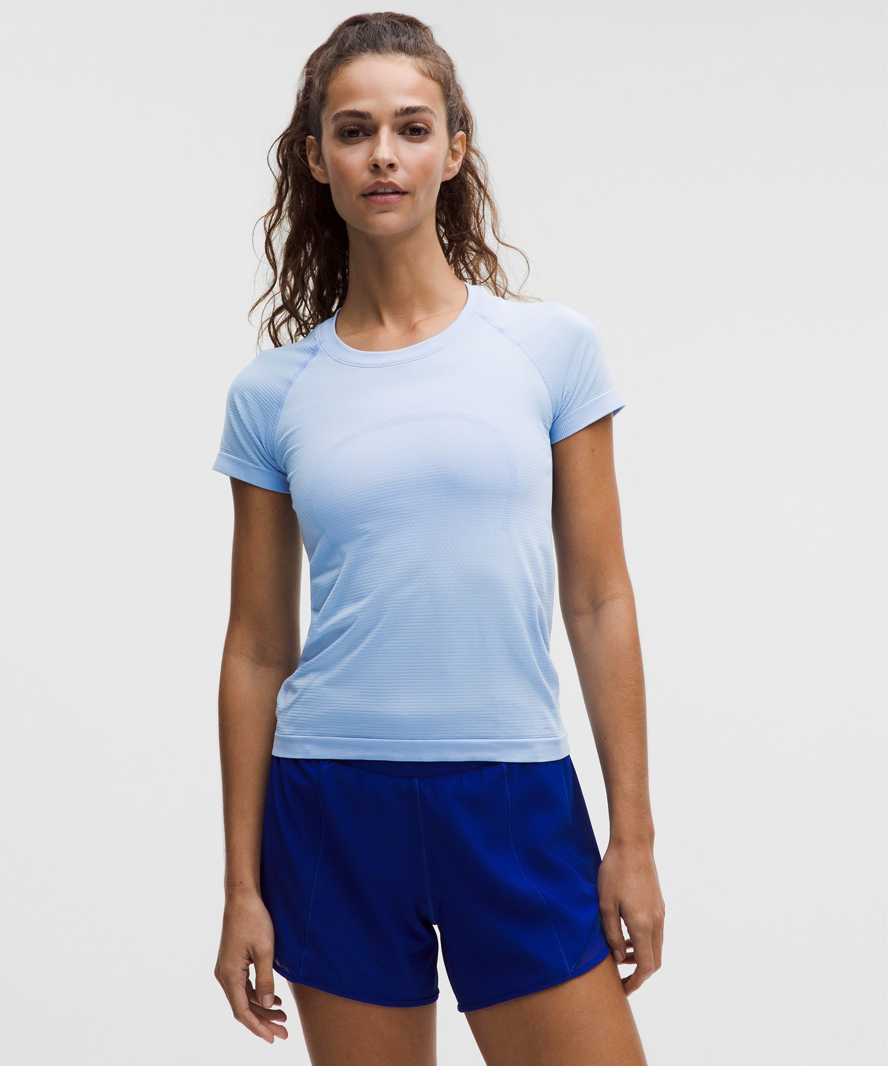lululemon – Women’s Swiftly Tech Short-Sleeve Shirt 2.0 Waist Length – Color Blue – Size 18