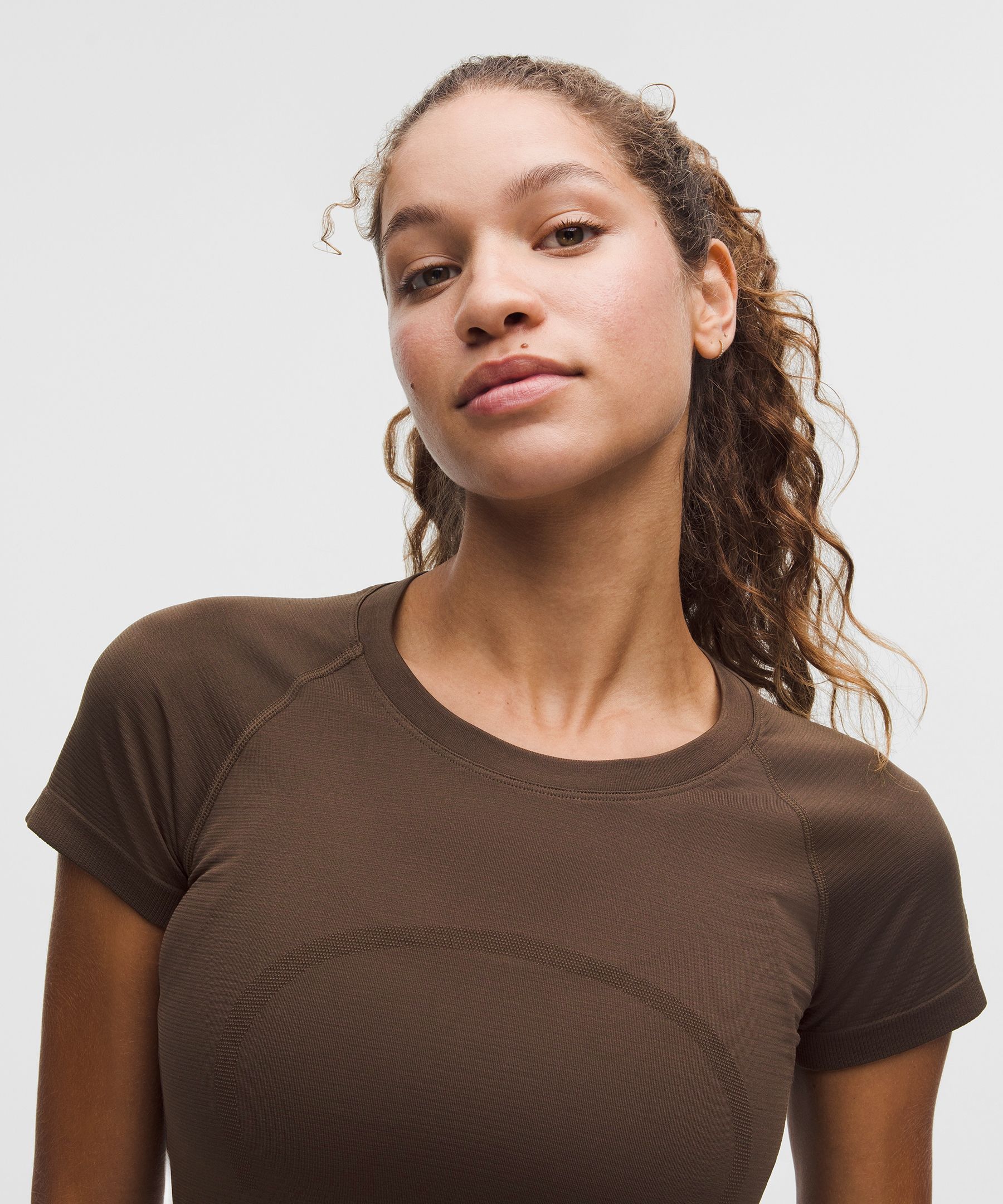 Lululemon SwiftlyTech 半袖2.0 サイズ6　新品未使用 Swiftly リラックス半袖シャツ *アップデートフィット | ショート