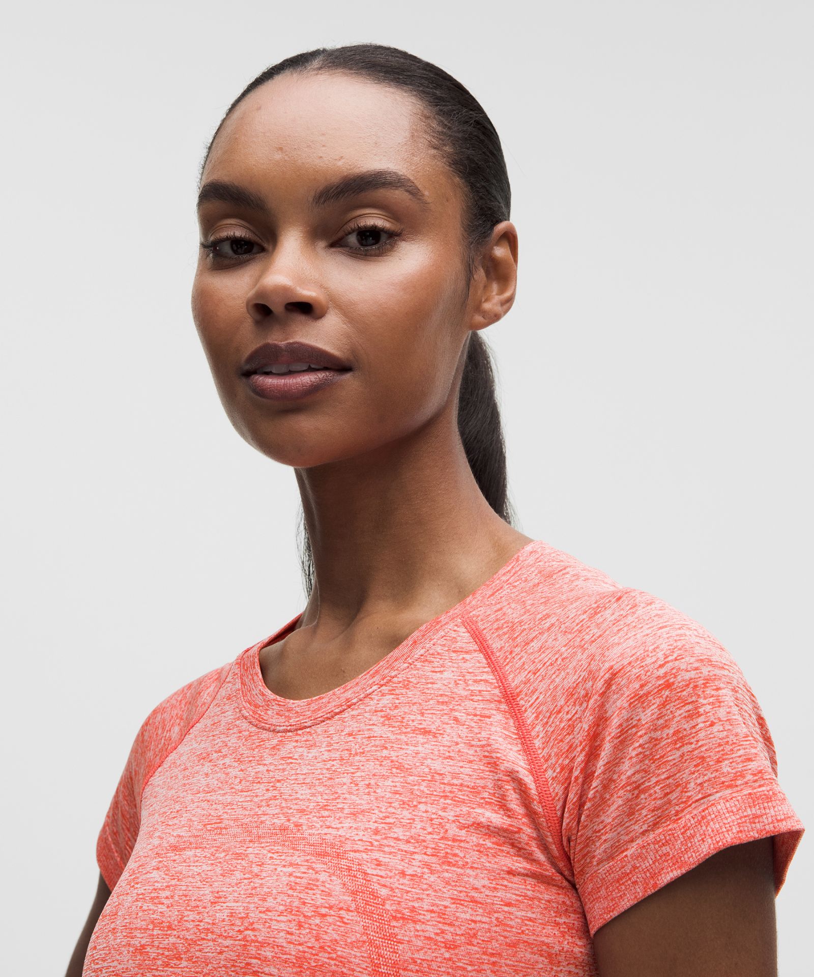 Женская футболка Lululemon Swiftly Tech 2.0 — фото 4