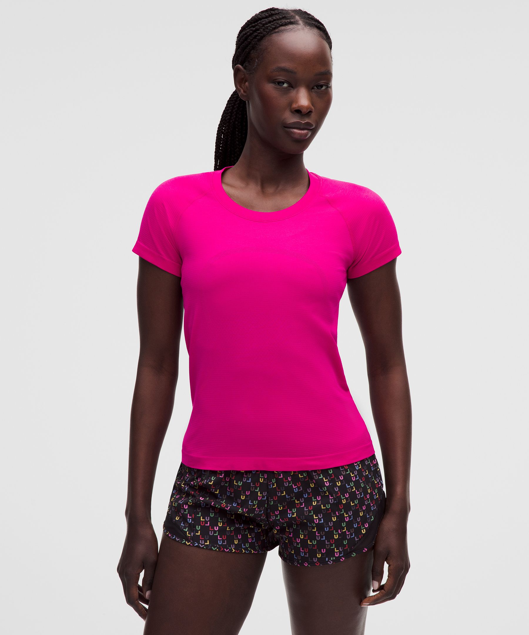 Swiftly Tech Short-Sleeve Shirt 2.0 *Waist Length | Women's Short