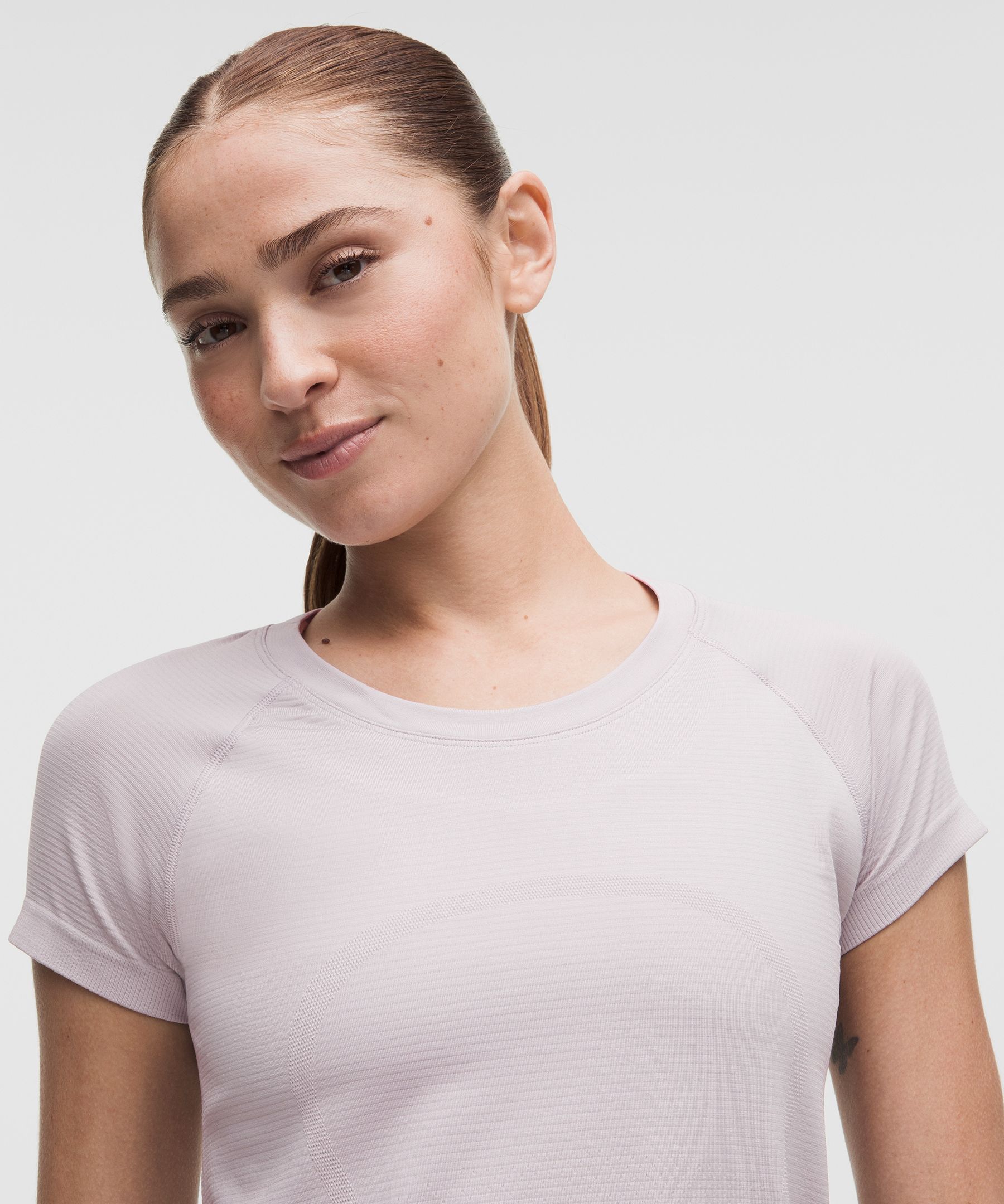 Swiftly Tech Short-Sleeve Shirt 2.0 *Waist Length