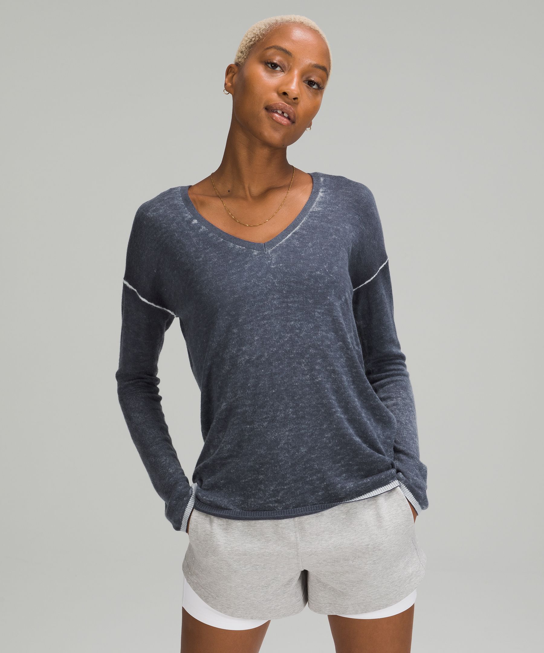 Cashlu V-Neck Sweater | Hoodies and Sweatshirts | Lululemon EU