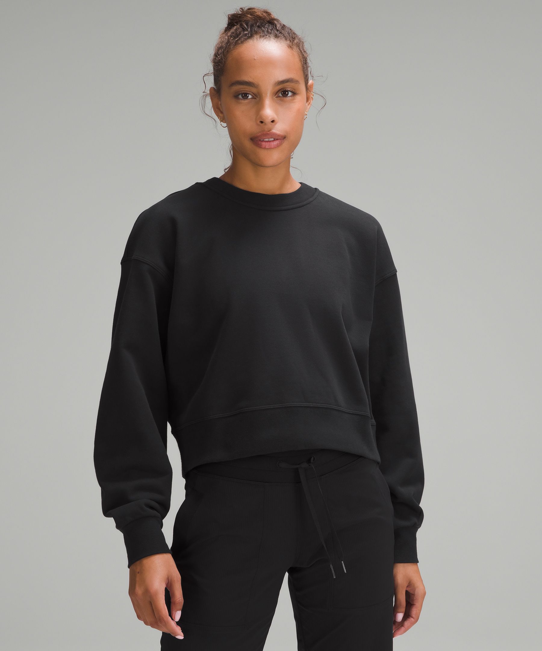 Women's Sweatshirts - Oversized & Cropped