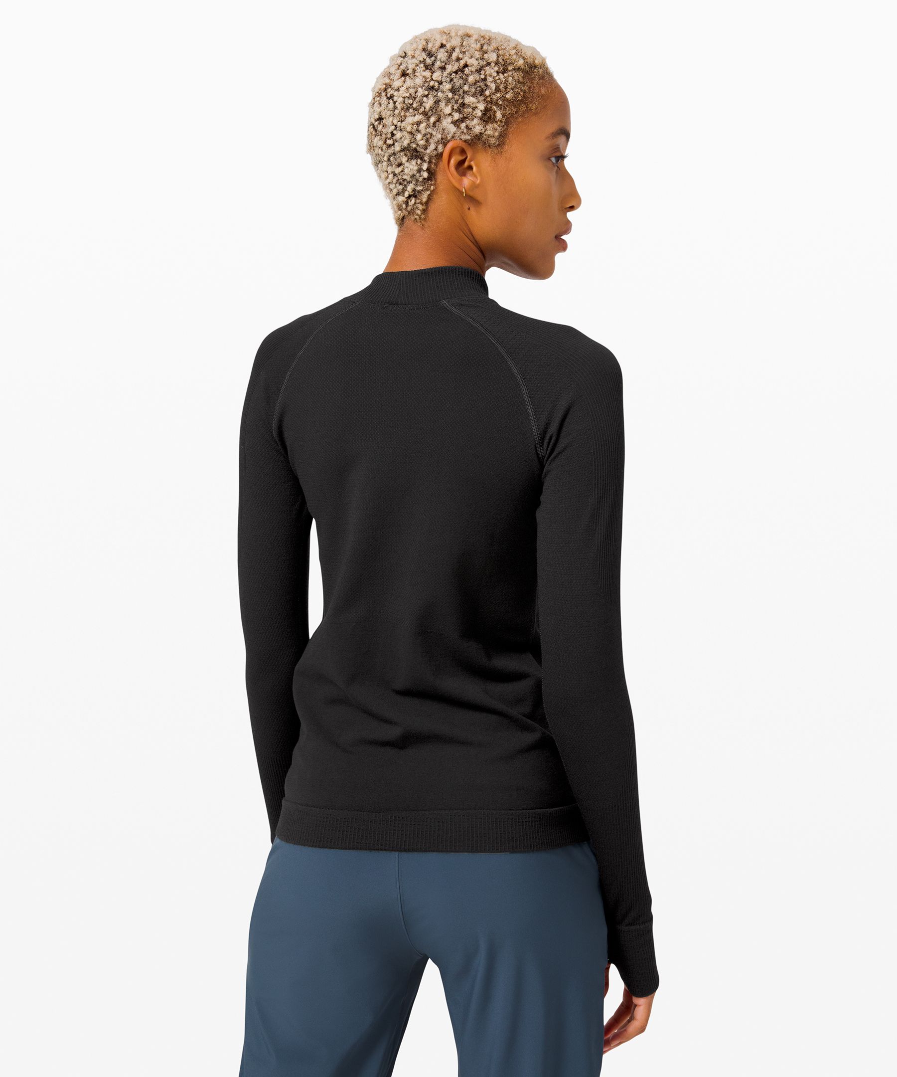 Lululemon store thermal top