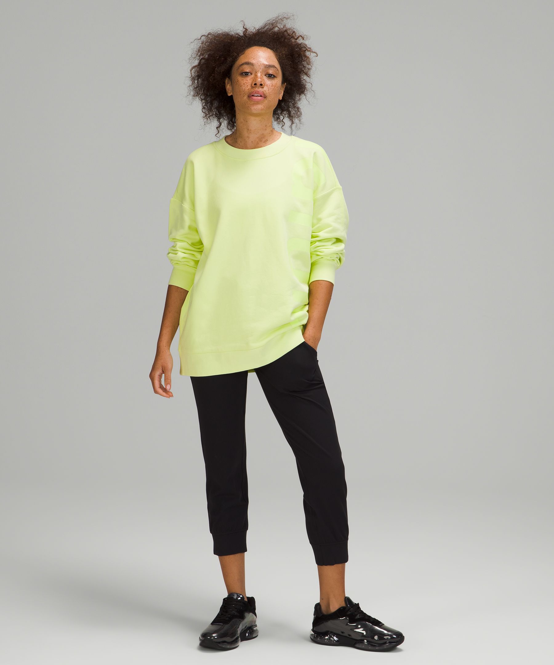 Lululemon Perfectly Oversized Crew *Logo - 132301130