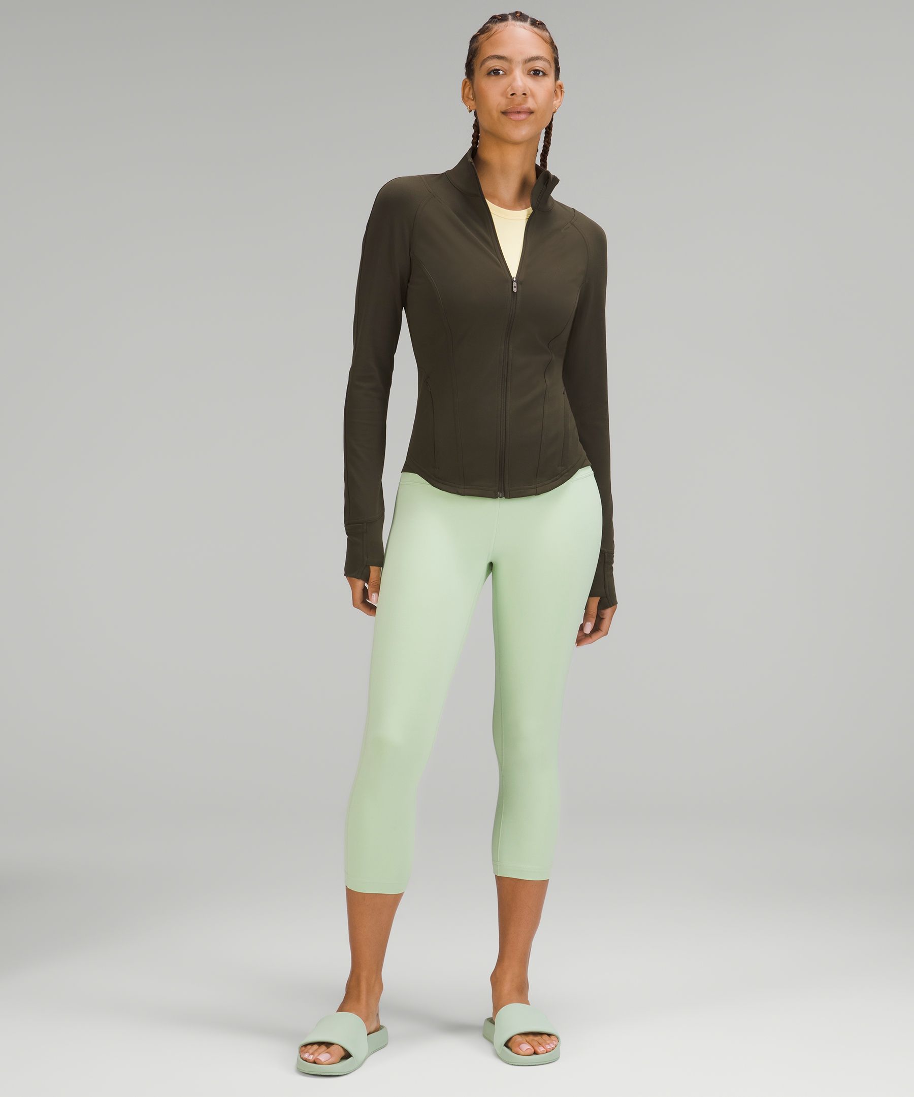 Lululemon InStill Jacket Running Zip Up Yoga Spruce Green Luxtreme Nulu 8  in 2024