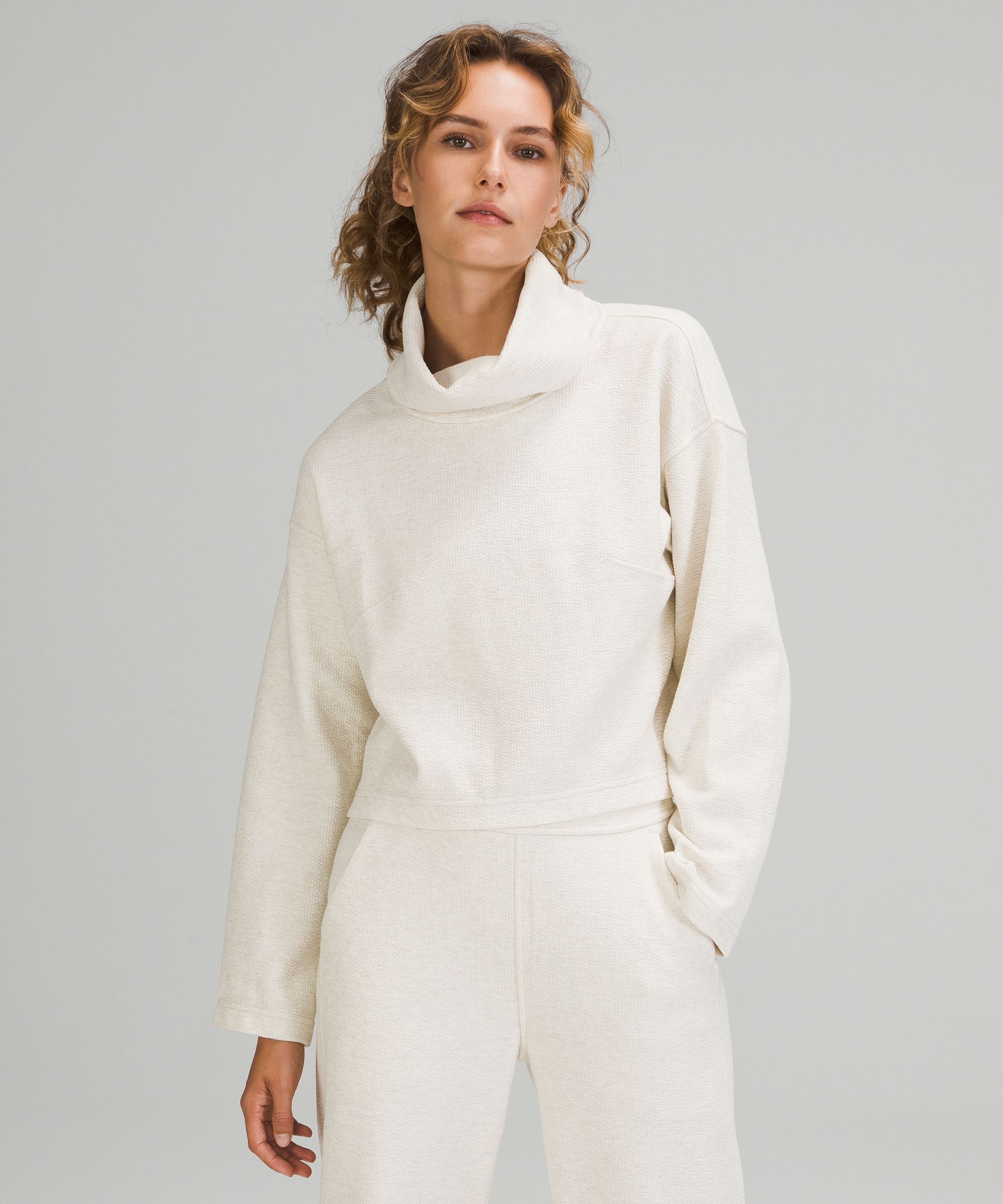 Lululemon Ribbed Funnel Neck Pullover Heathered White Opal, 46% OFF