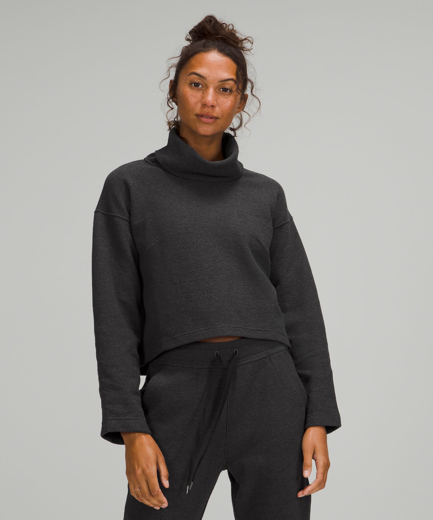 Lululemon athletica Full Flourish Pullover