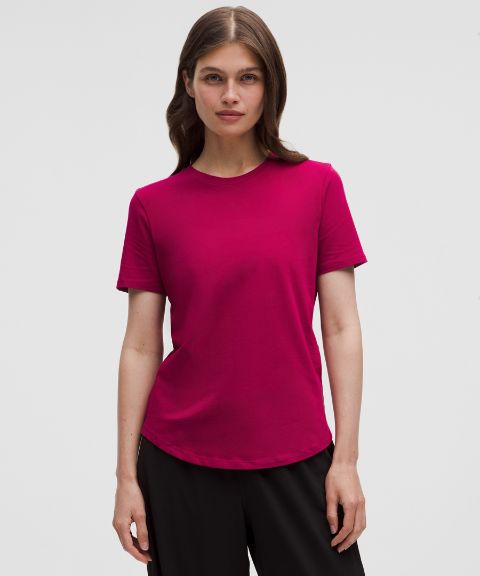 Женская футболка Lululemon Love Crewneck