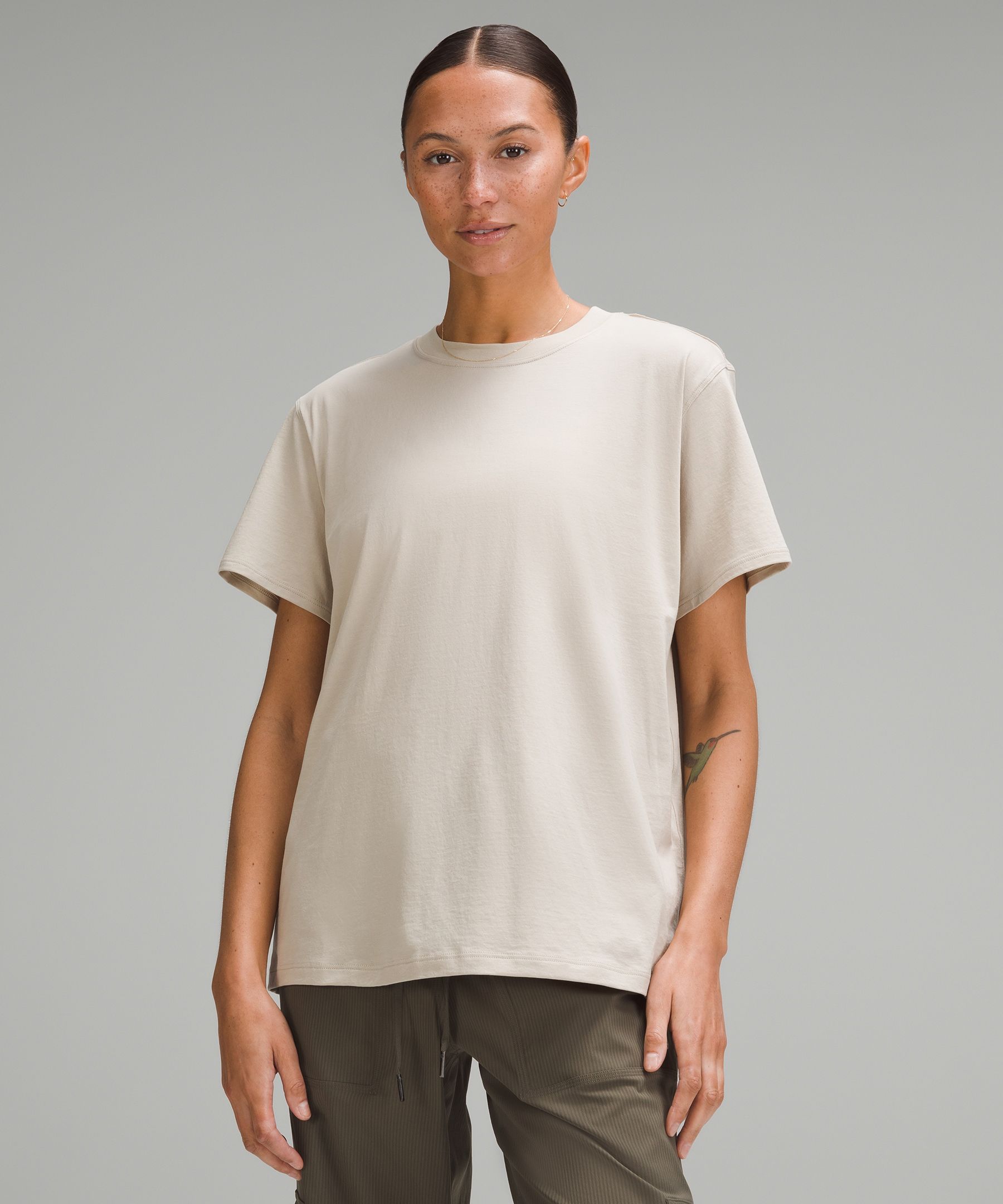 Shop White Label Round Neck Short Sleeve T-Shirt - Black Online